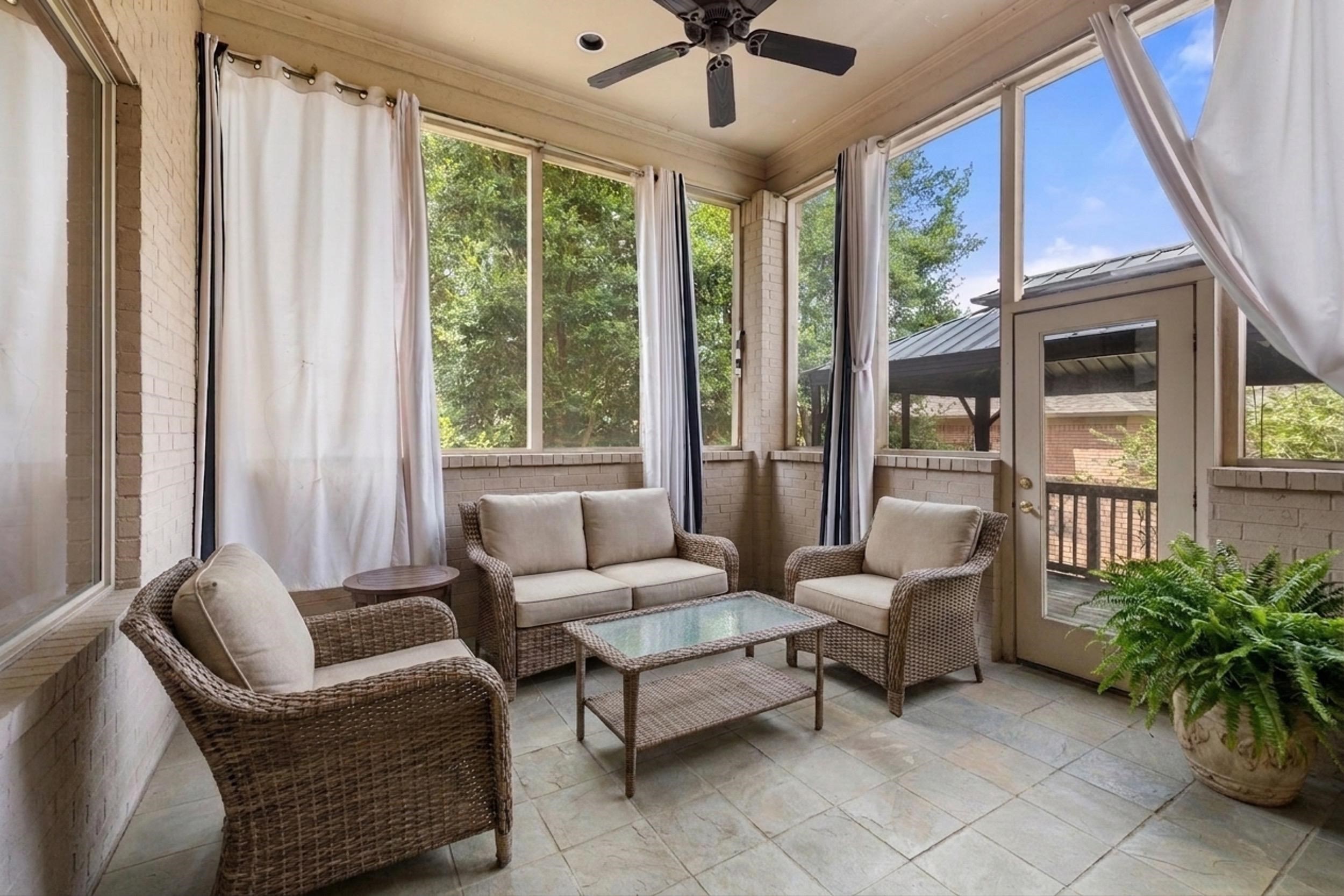 3231 Winderly Pine Cv Property Photo 5