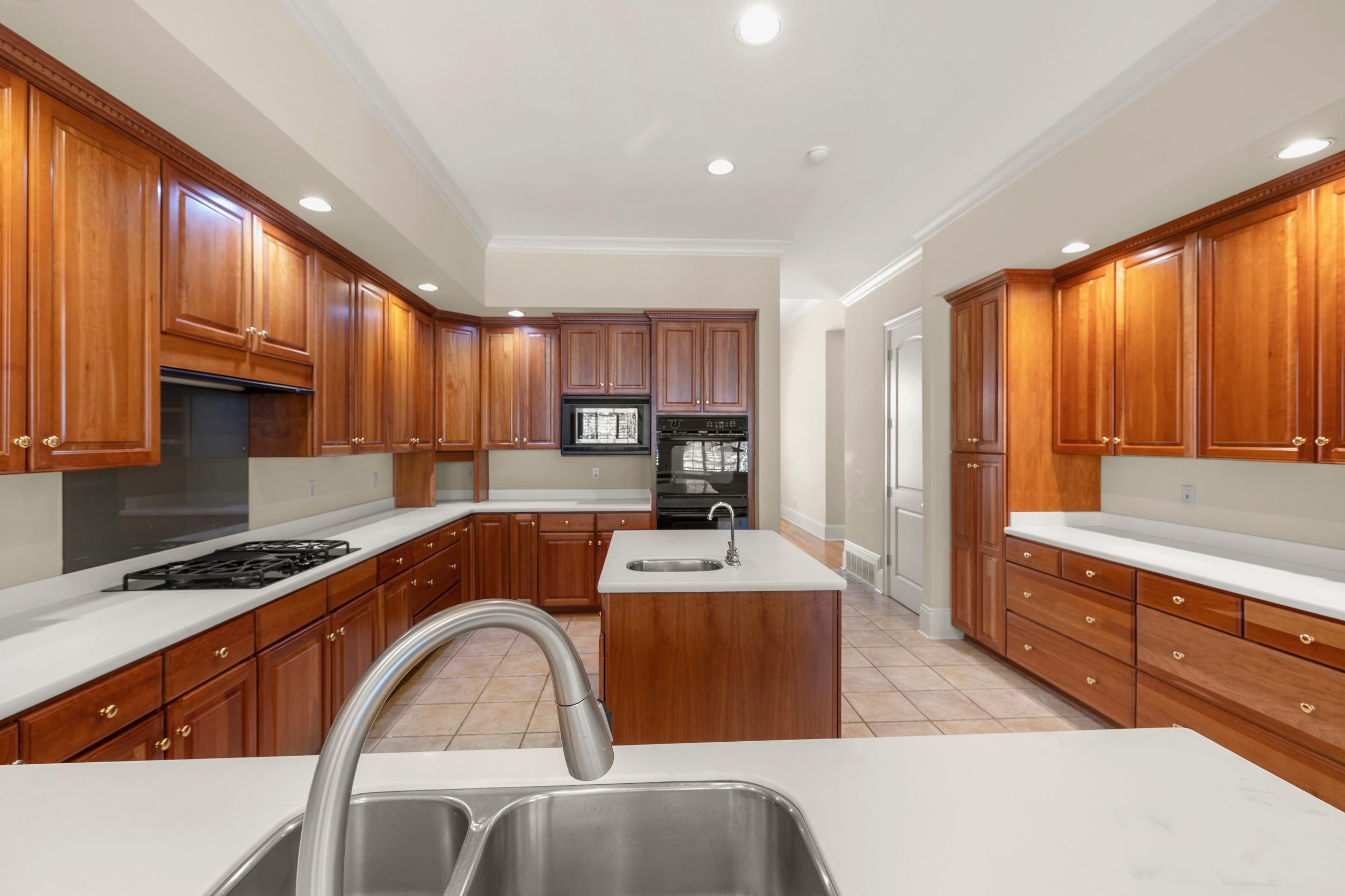 3231 Winderly Pine Cv Property Photo 18
