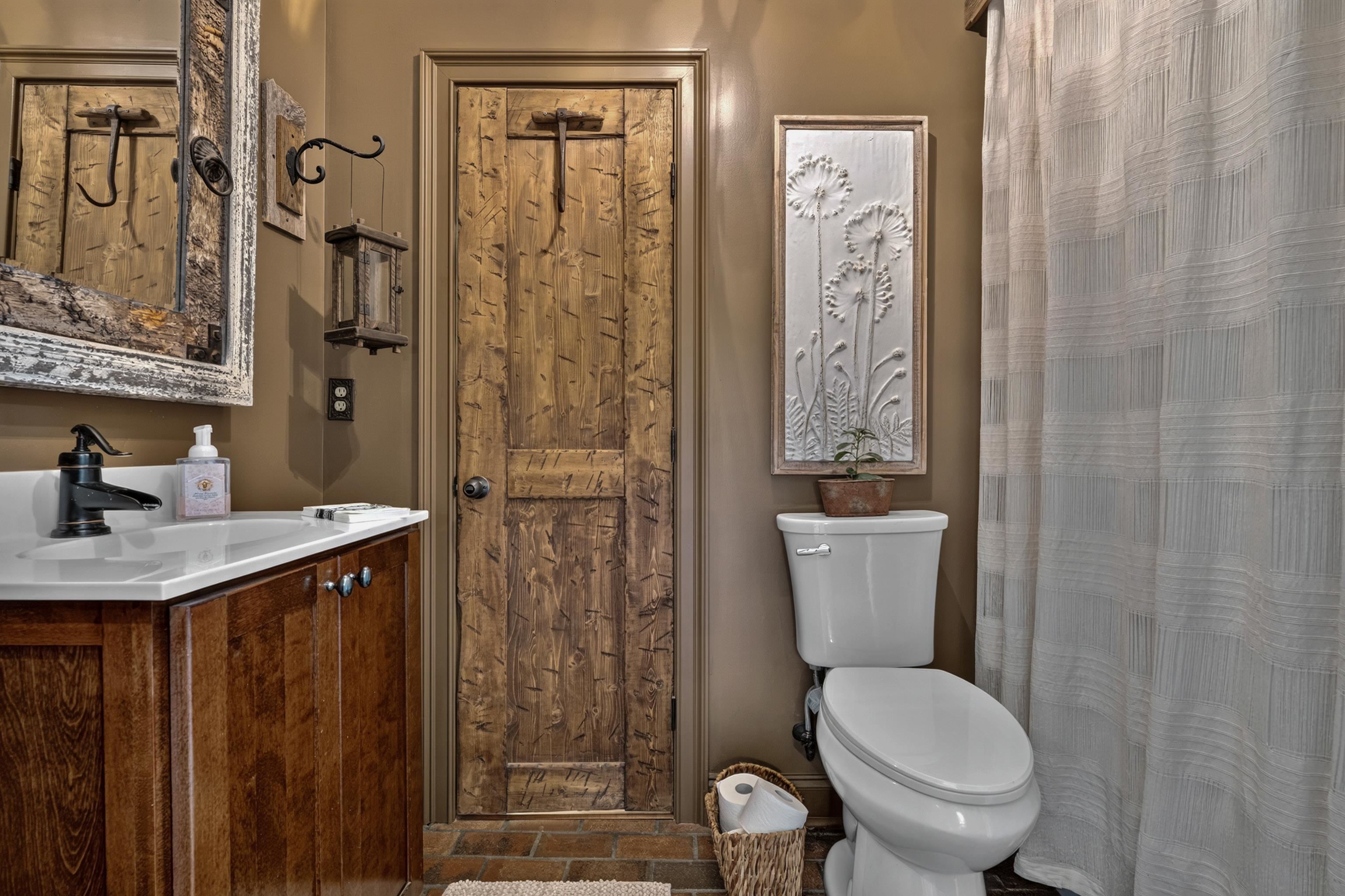 584 Barnett Hall Rd Property Photo 16