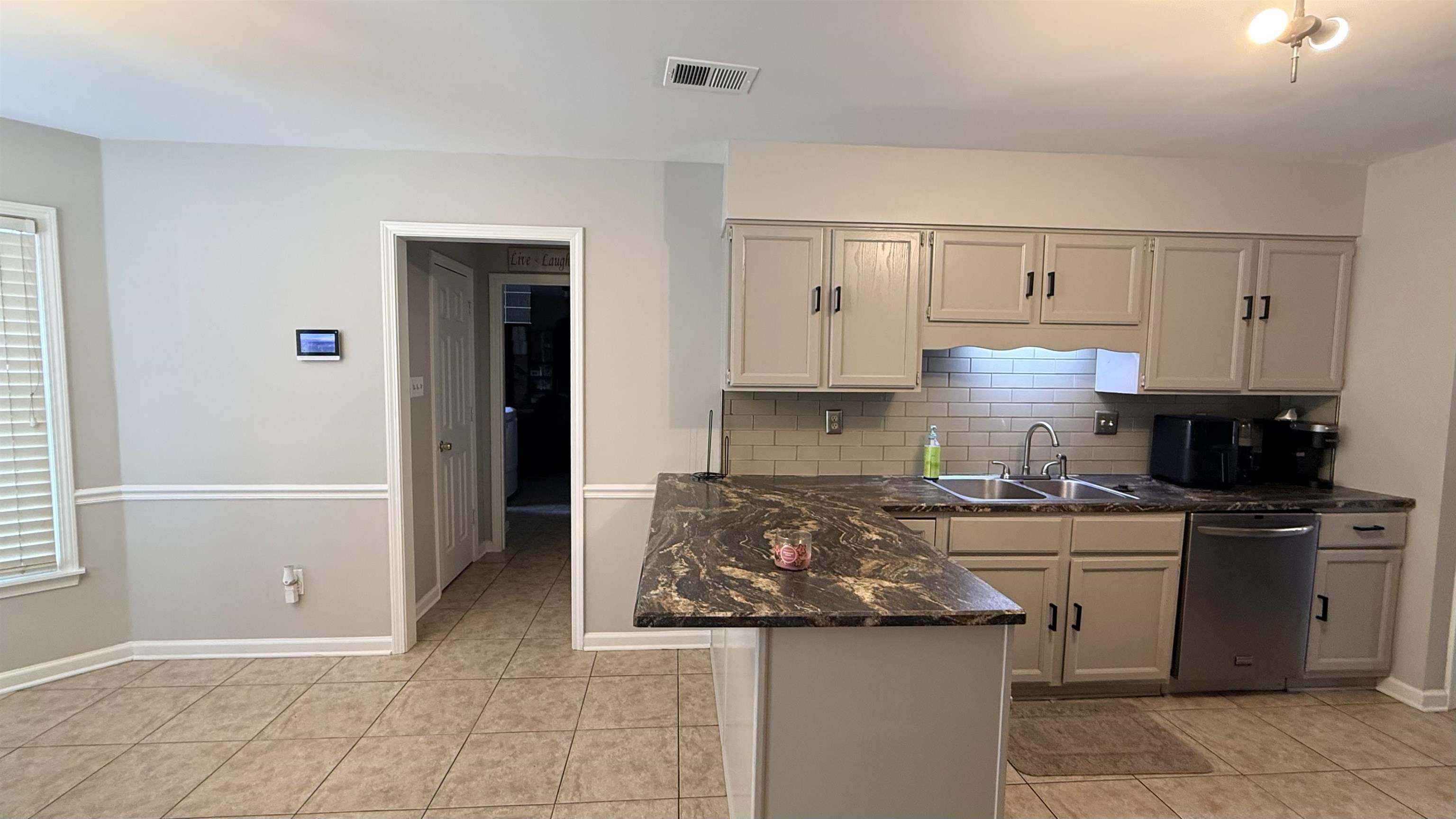 7340 Ginger Snap Cv Property Photo 13