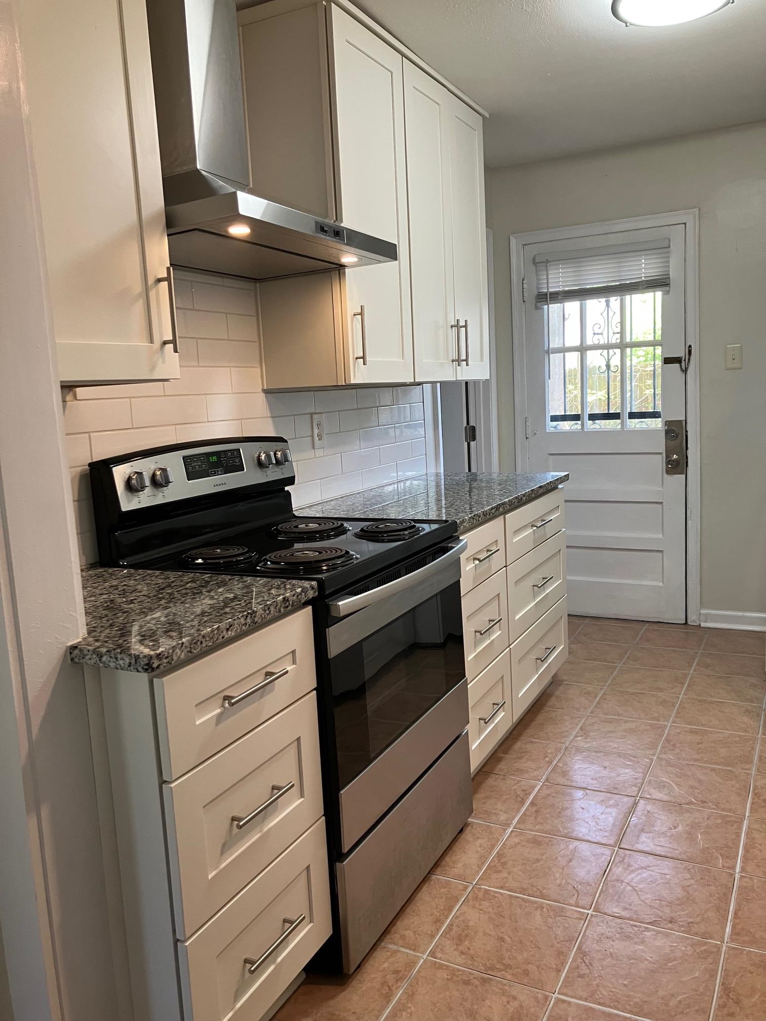 3827 Wilshire Rd Property Photo 5