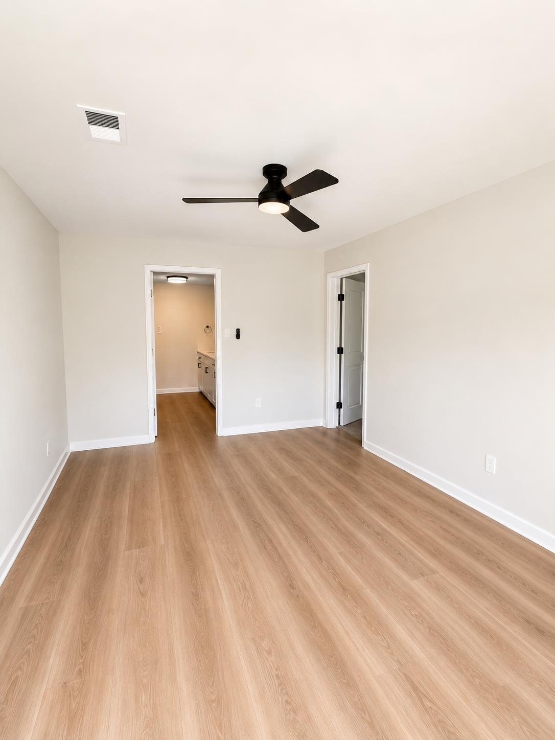 159 Hayden Pl Property Photo 7