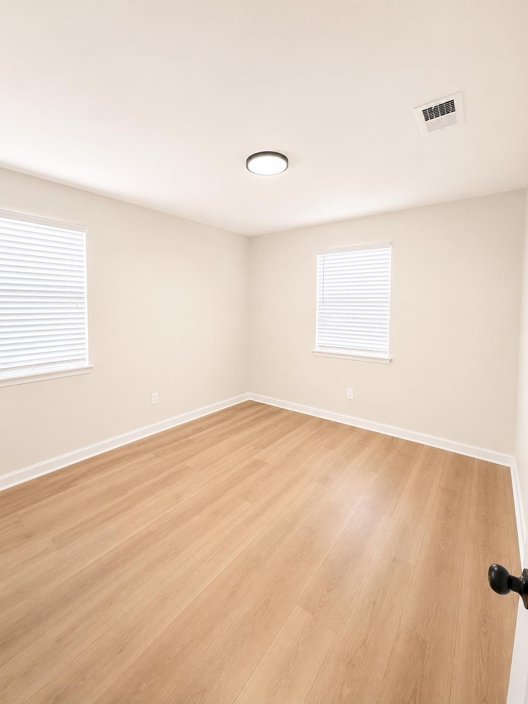 159 Hayden Pl Property Photo 8