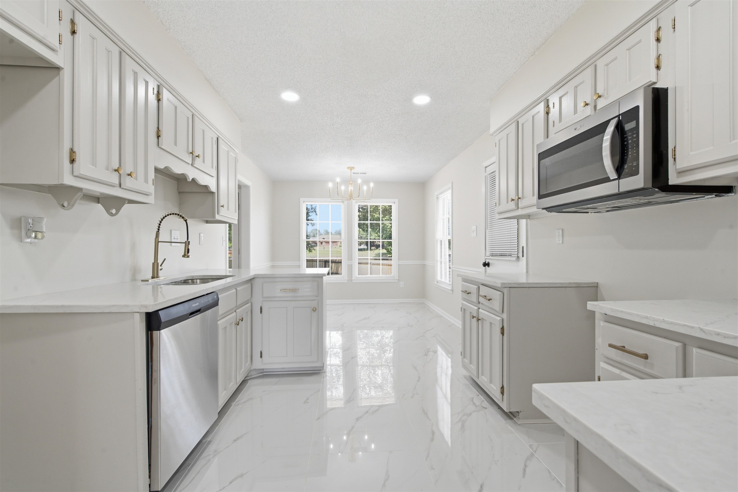 6830 Clearwater Cv Property Photo 11