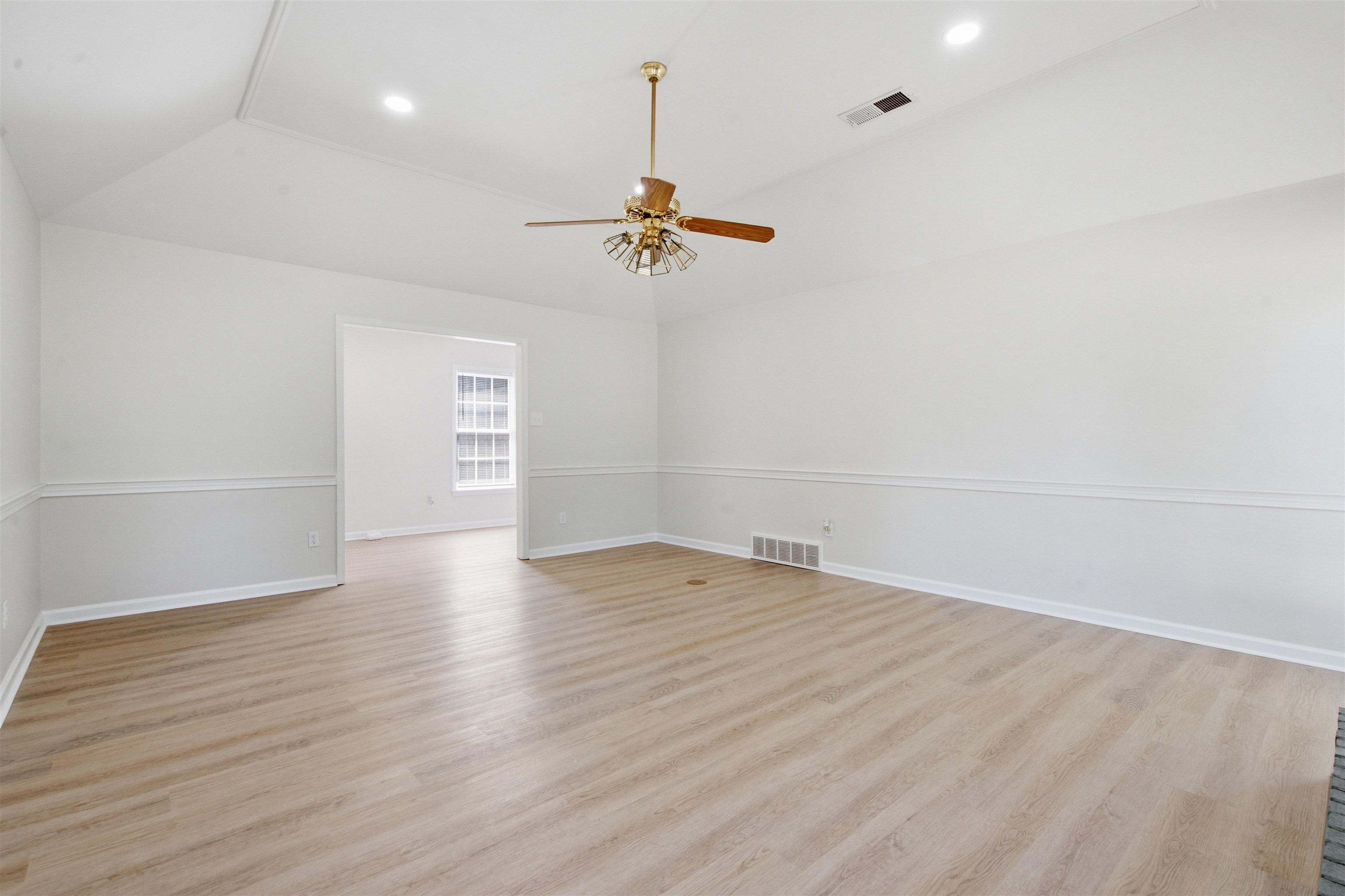 6830 Clearwater Cv Property Photo 18