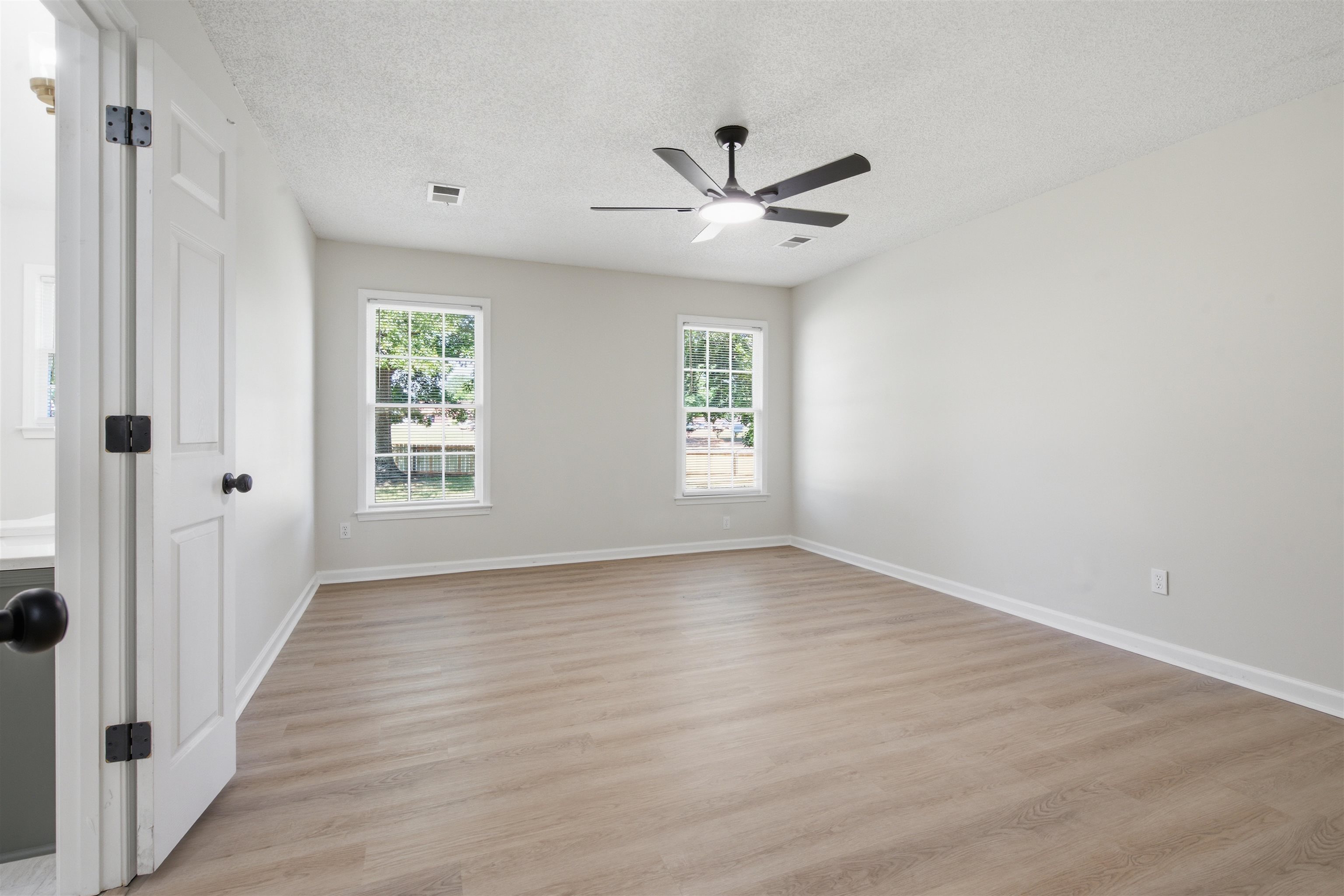 6830 Clearwater Cv Property Photo 22