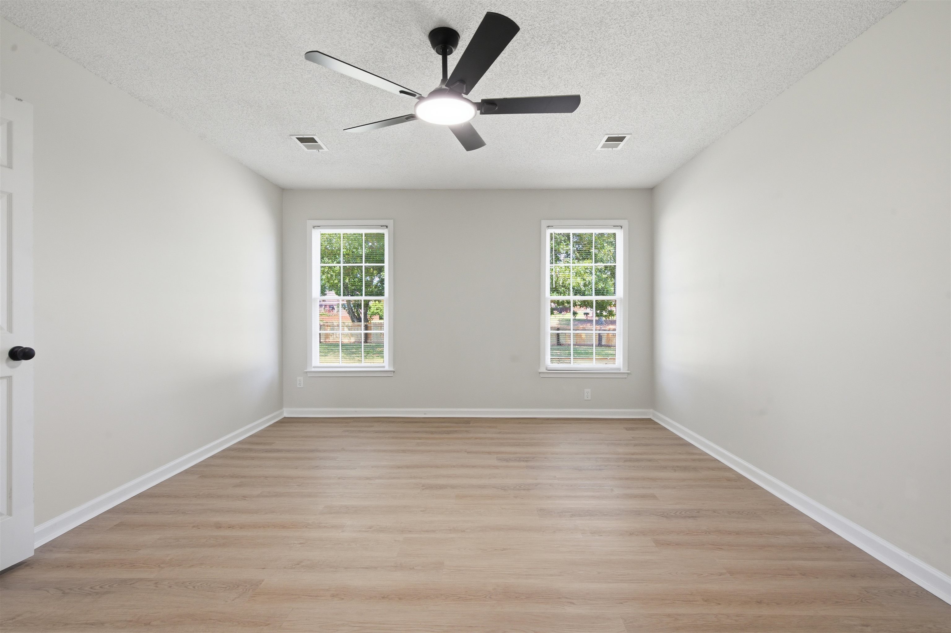 6830 Clearwater Cv Property Photo 25