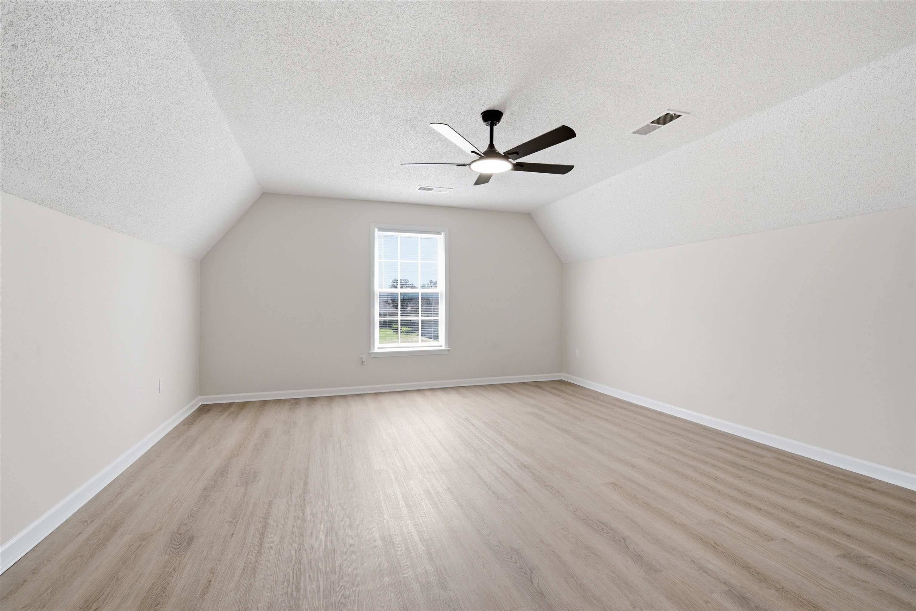 6830 Clearwater Cv Property Photo 31