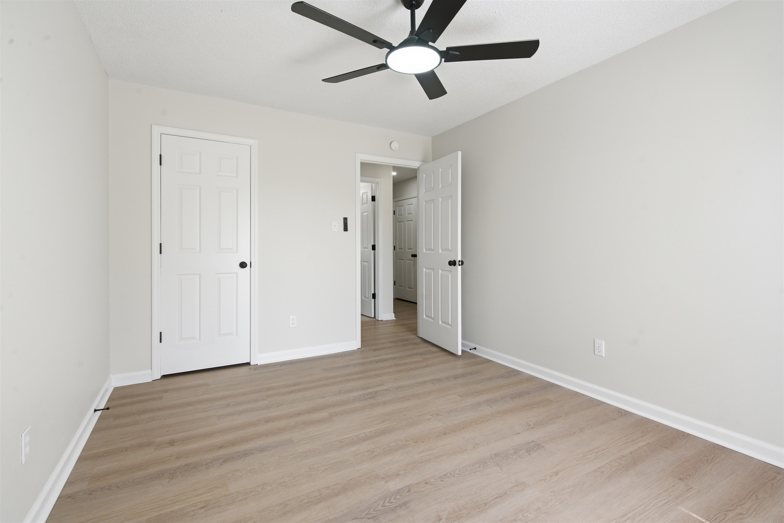 6830 Clearwater Cv Property Photo 33