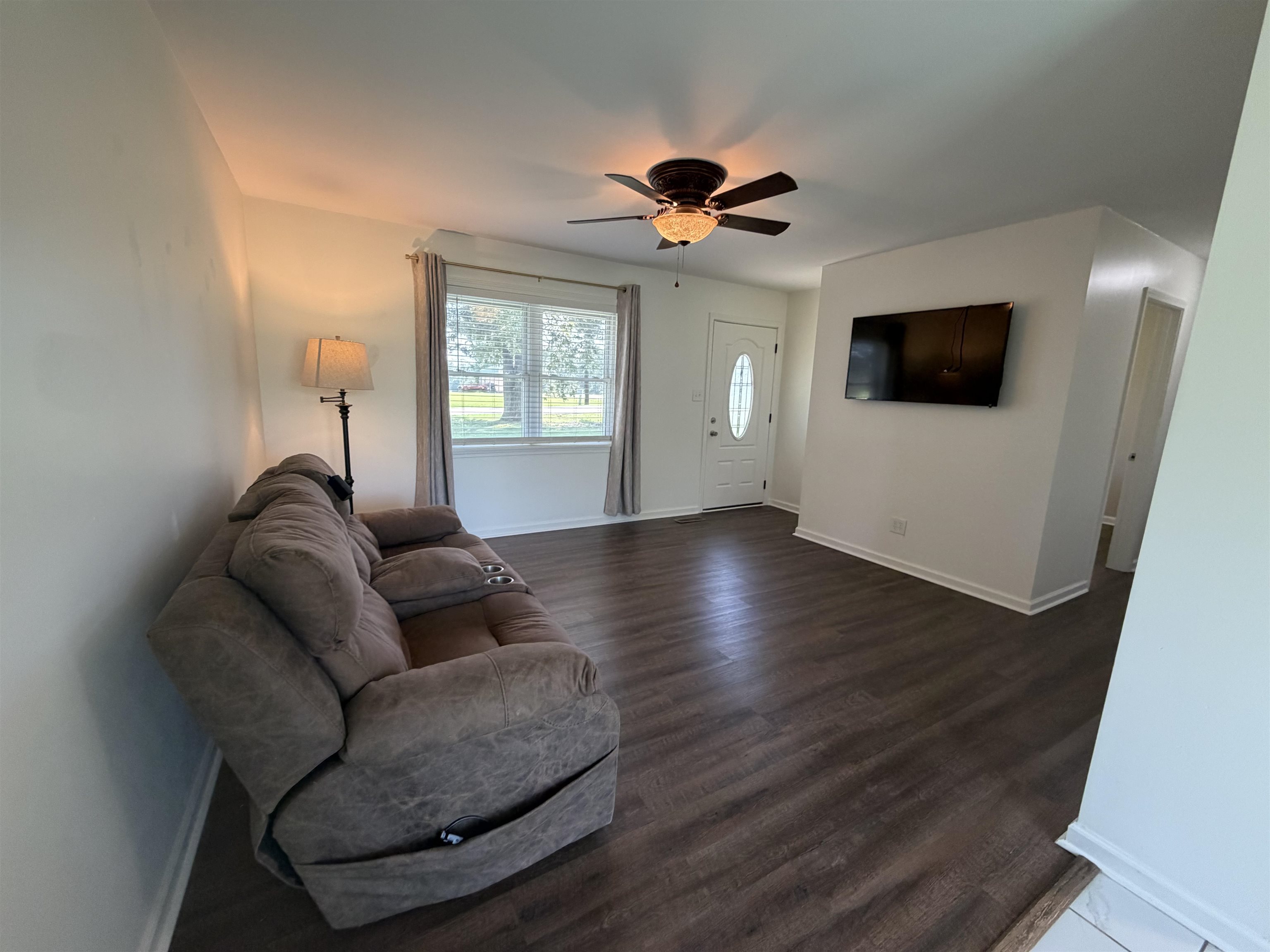 55 Geans Ln Property Photo 6