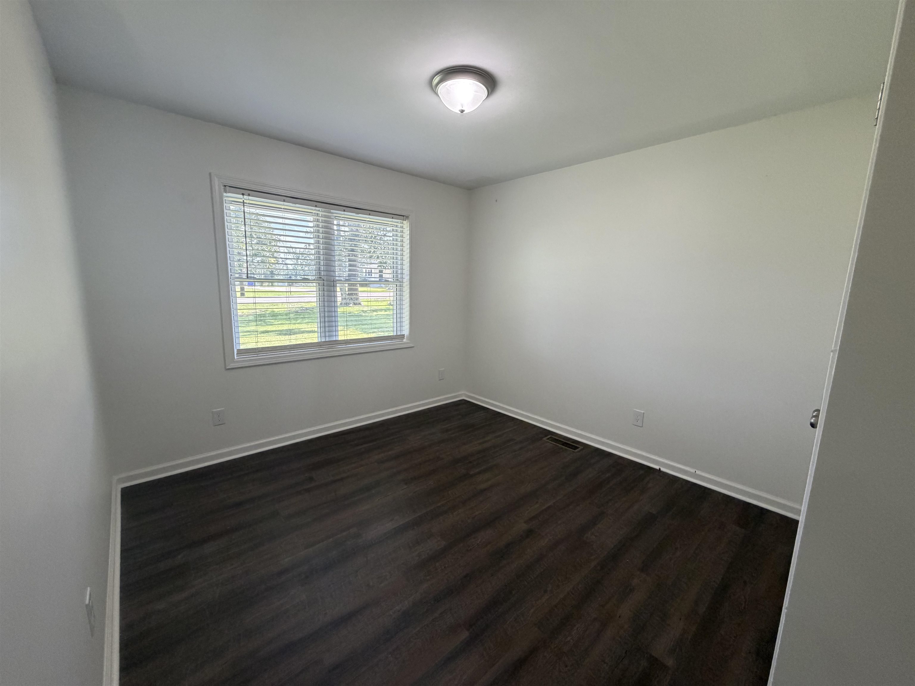 55 Geans Ln Property Photo 9