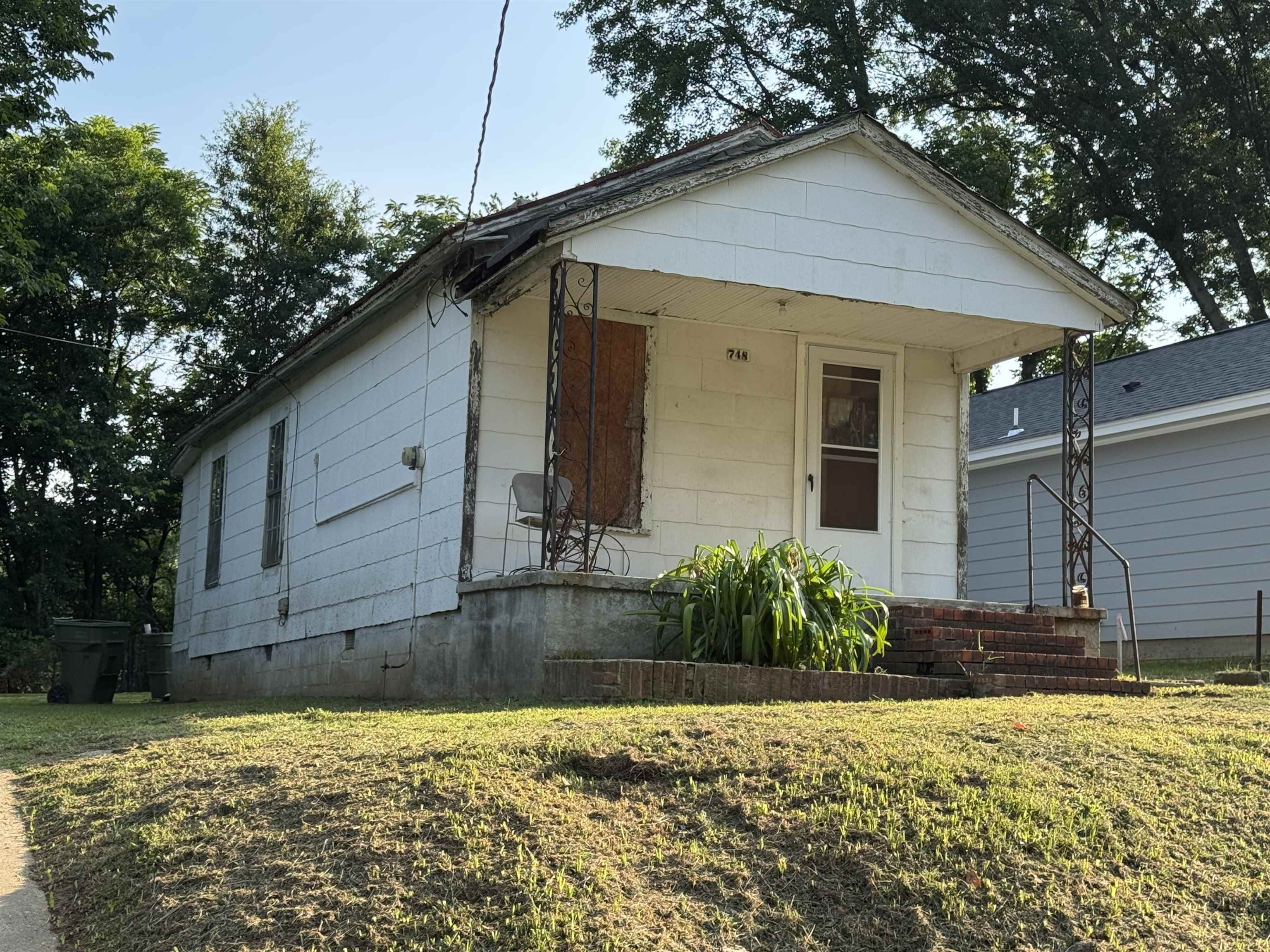 748 King Rd Property Photo 4