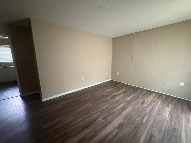 5267 Broken Oak Dr Property Photo 3