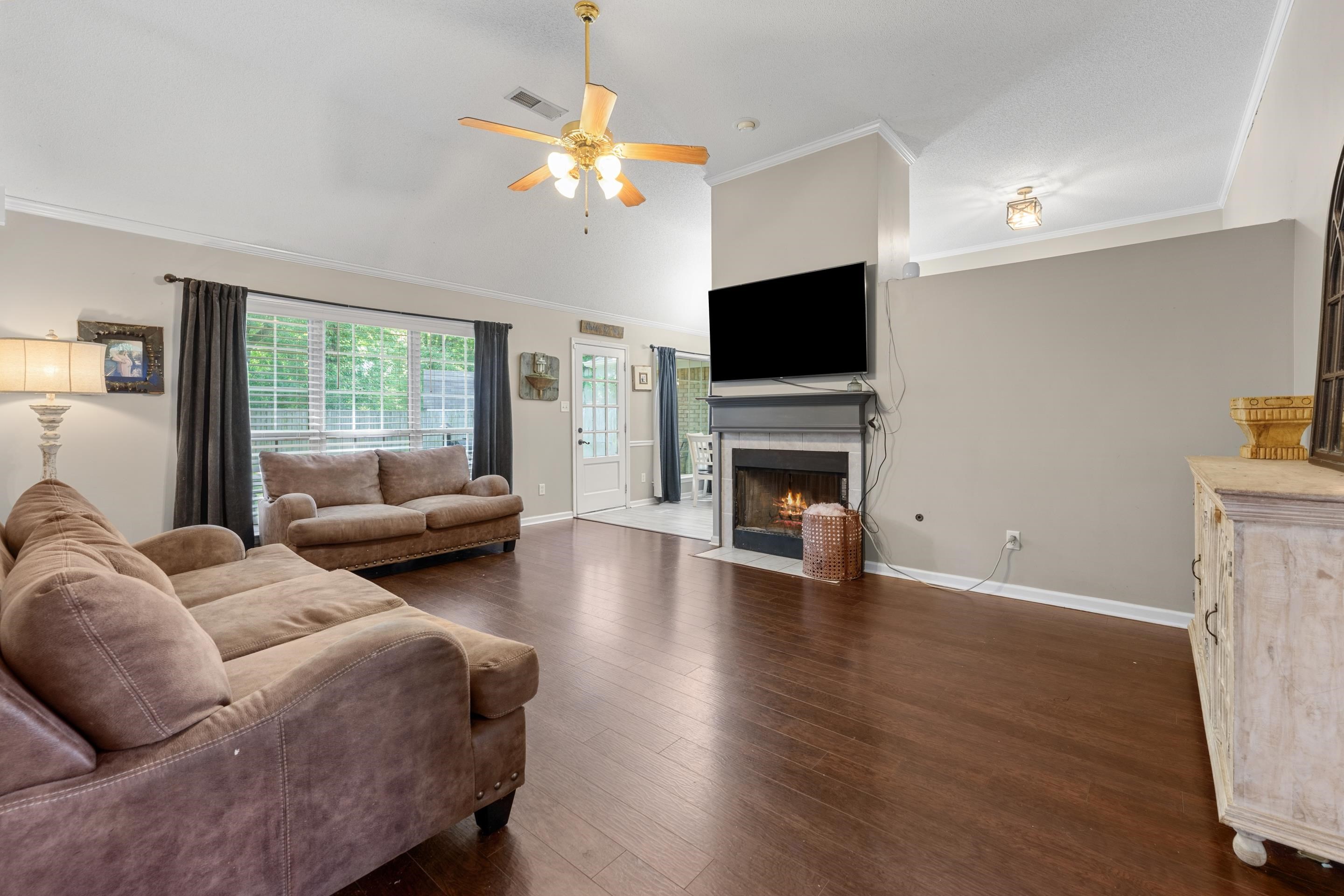11779 Village Center St Property Photo 16