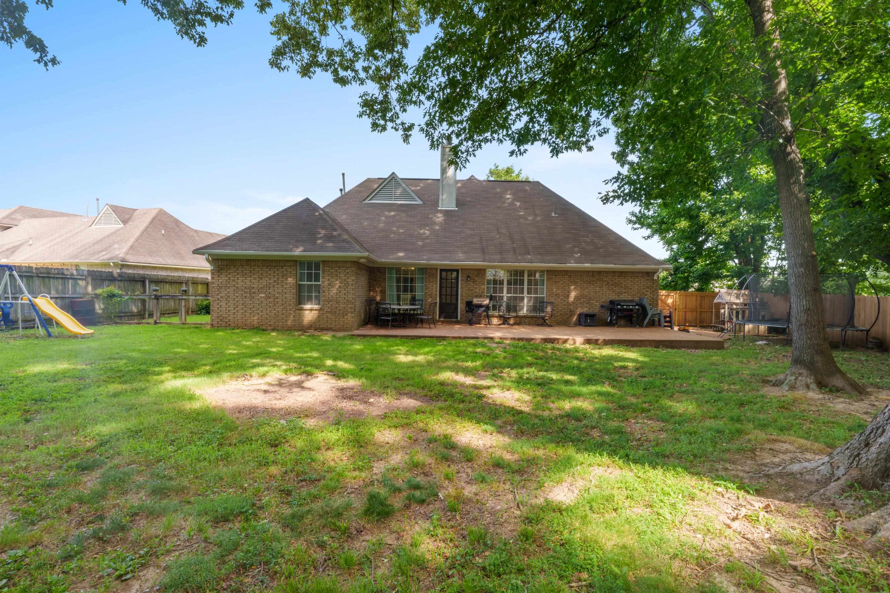 11779 Village Center St Property Photo 23