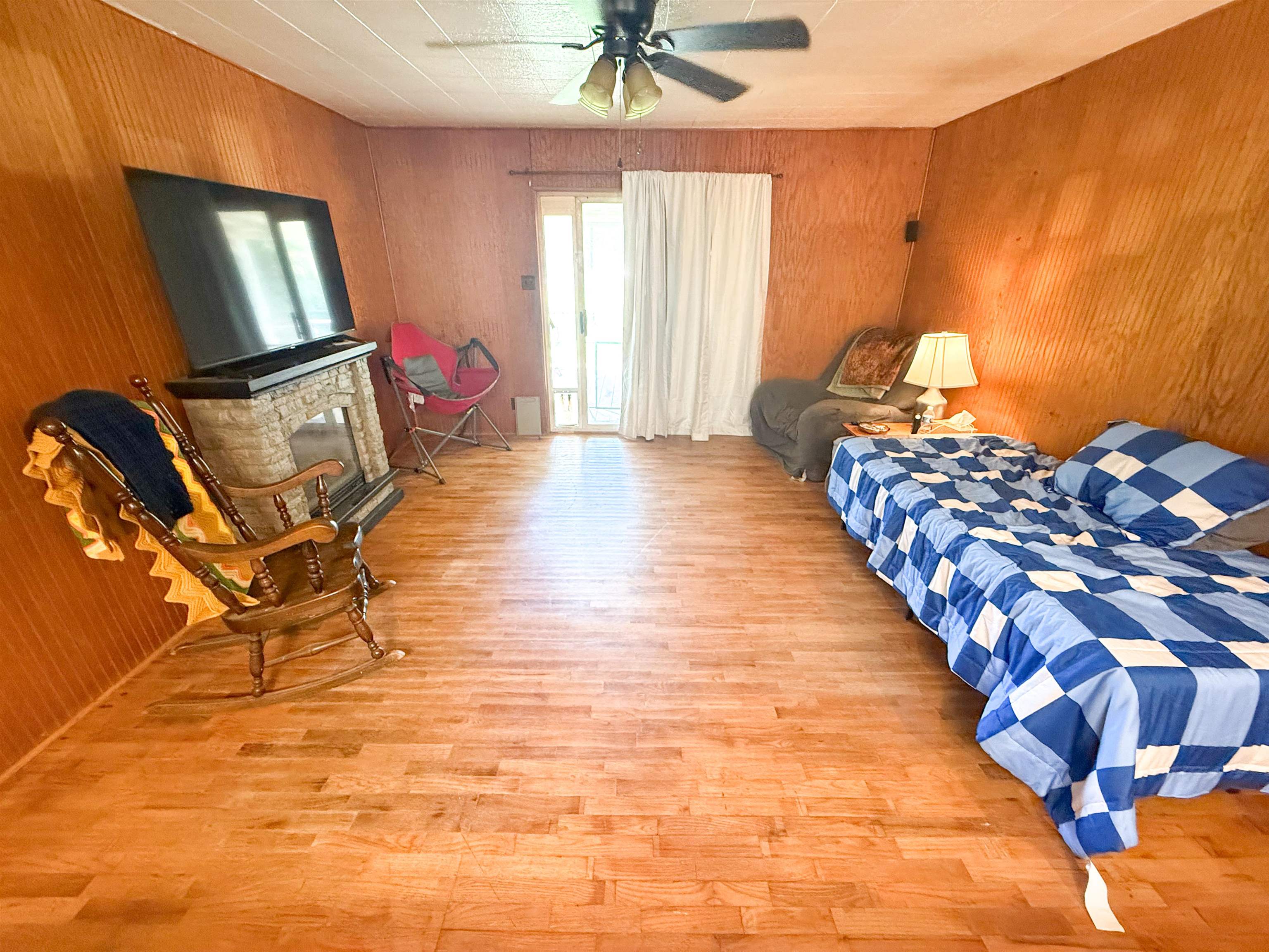 343 County Road 218 Rd Property Photo 6