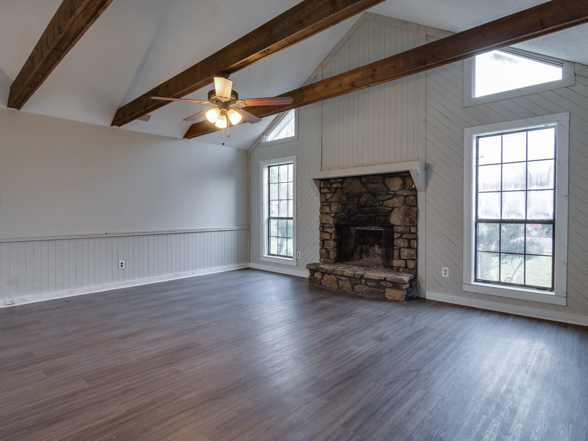 6562 Lake Valley Dr Property Photo 7