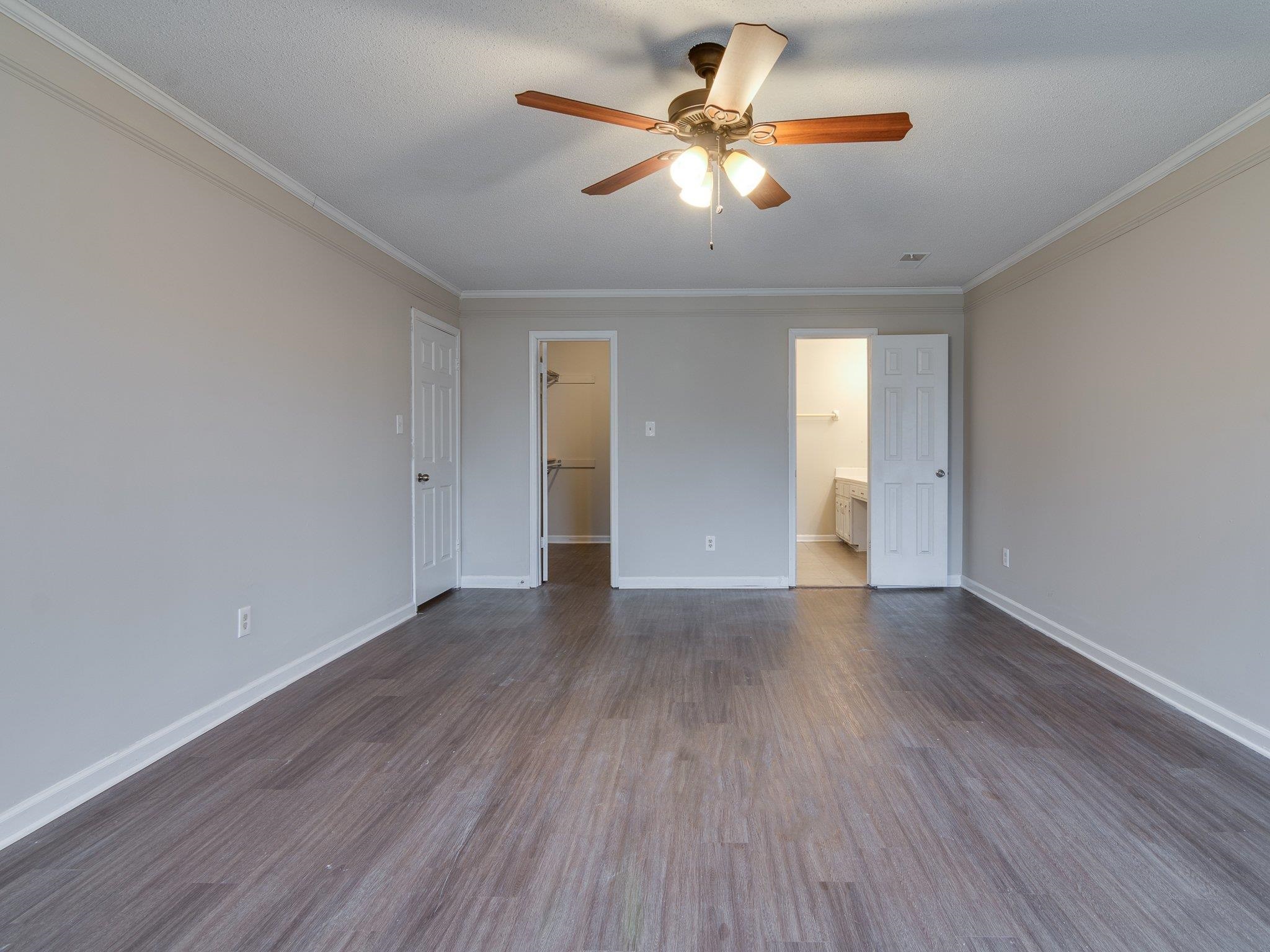 6562 Lake Valley Dr Property Photo 9