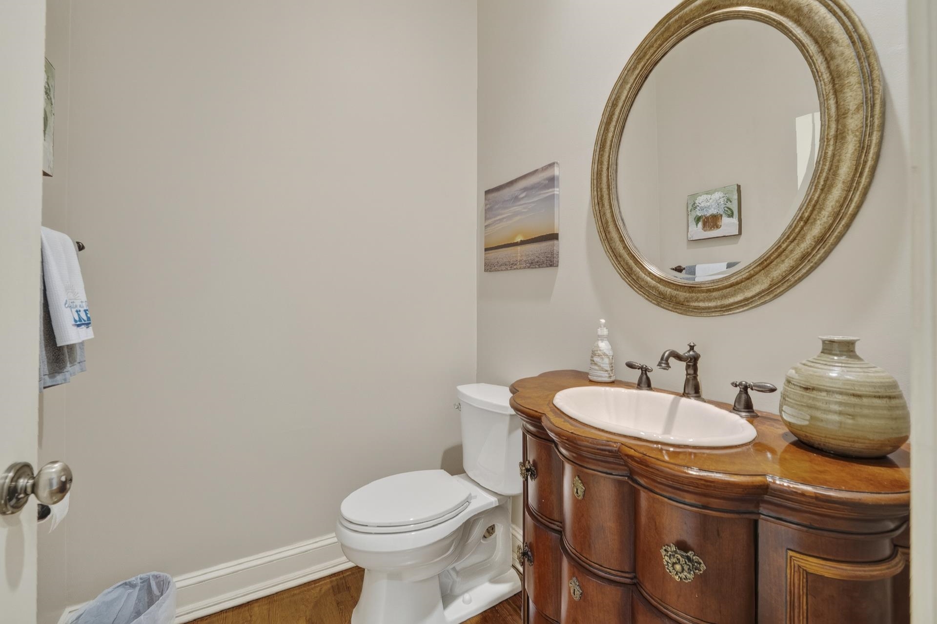 220 Anchor Bay Pt Property Photo 17
