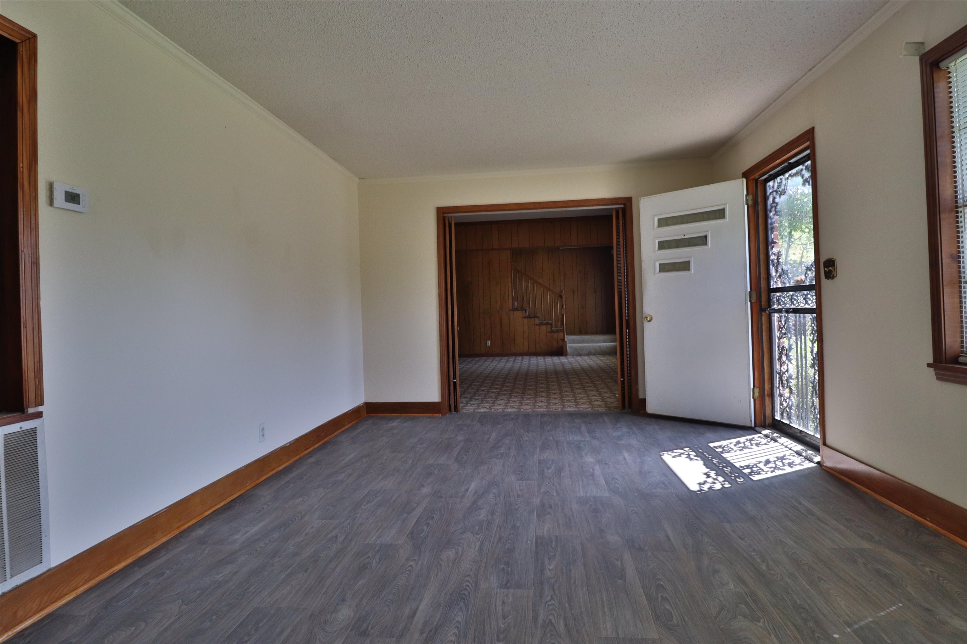 533 Best St Property Photo 11