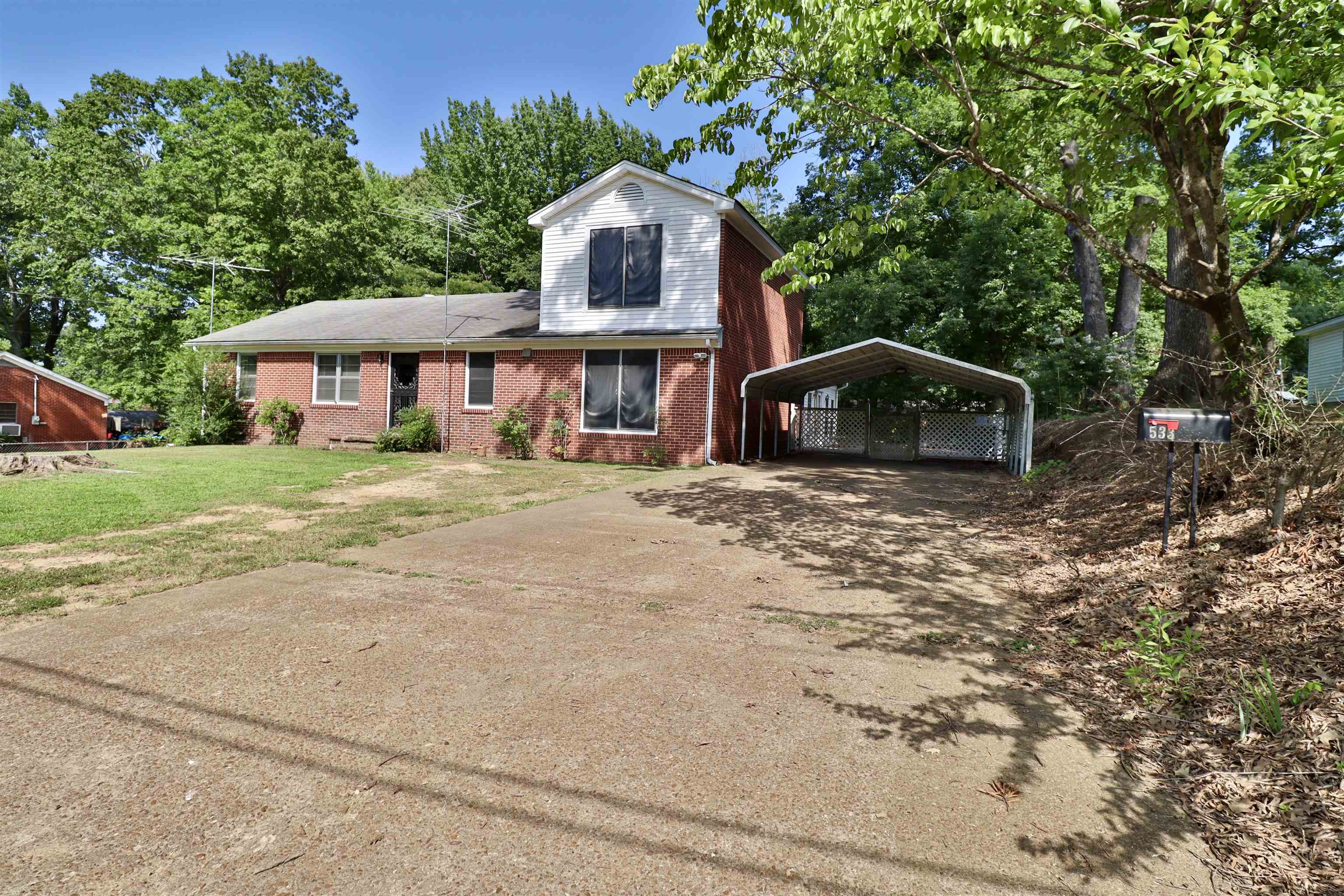 533 Best St Property Photo 31