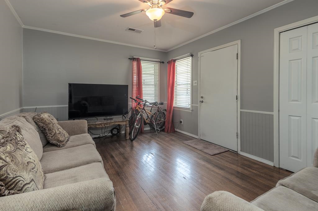 4834 Given Ave Property Photo 6