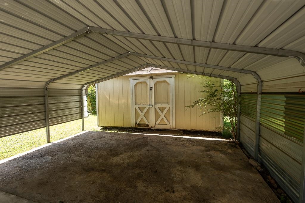 807 Estridge Dr Property Photo 19