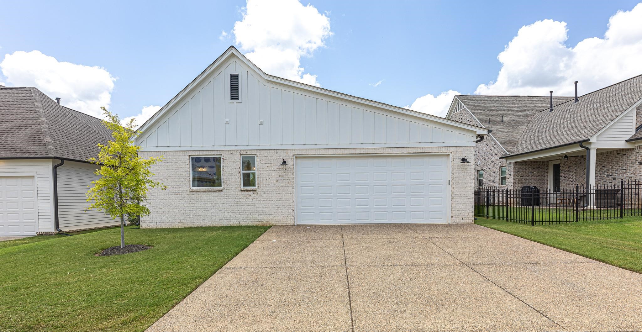 30 Rambling Rex Trl Property Photo 7