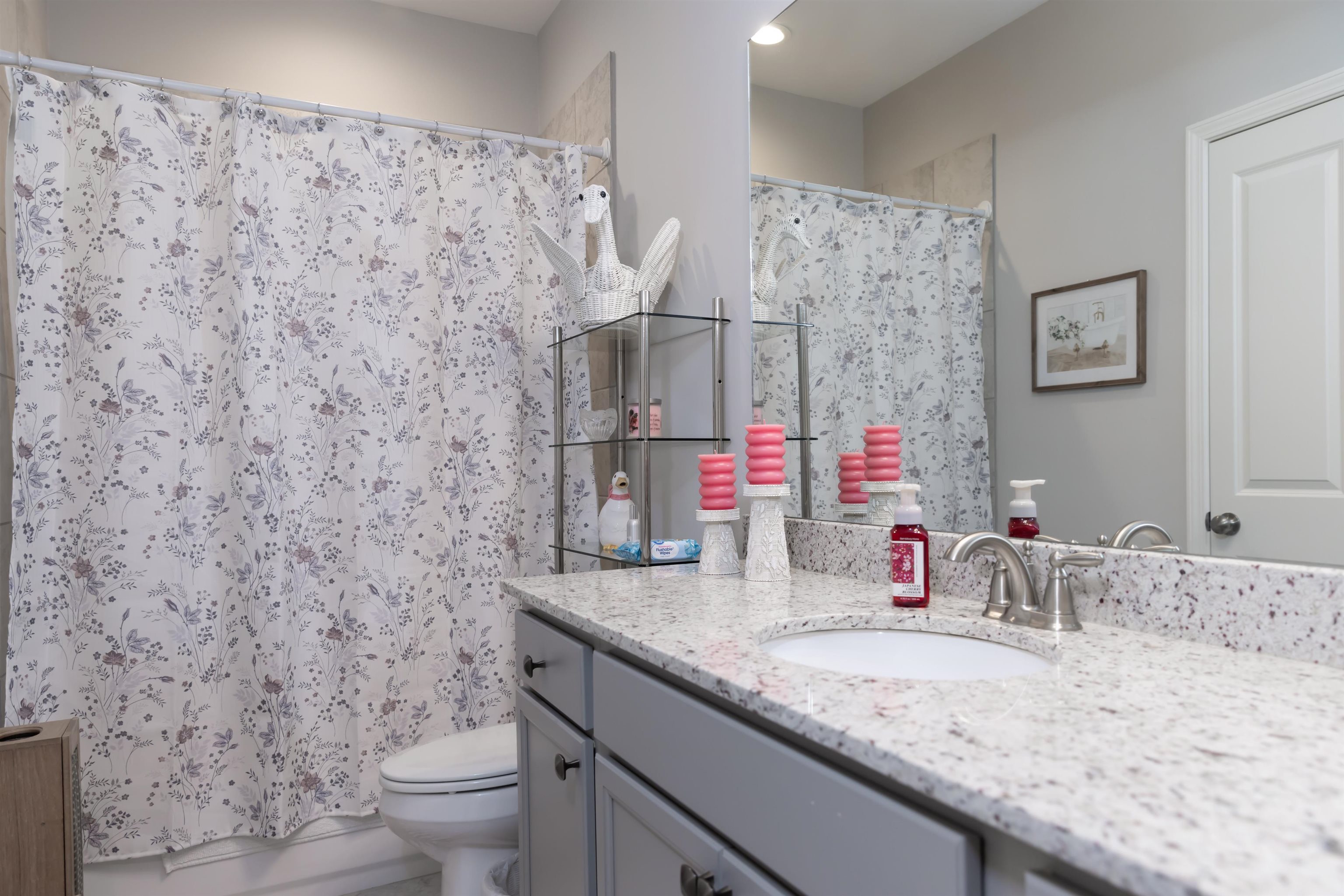 65 Briar Hollow Ln Property Photo 17