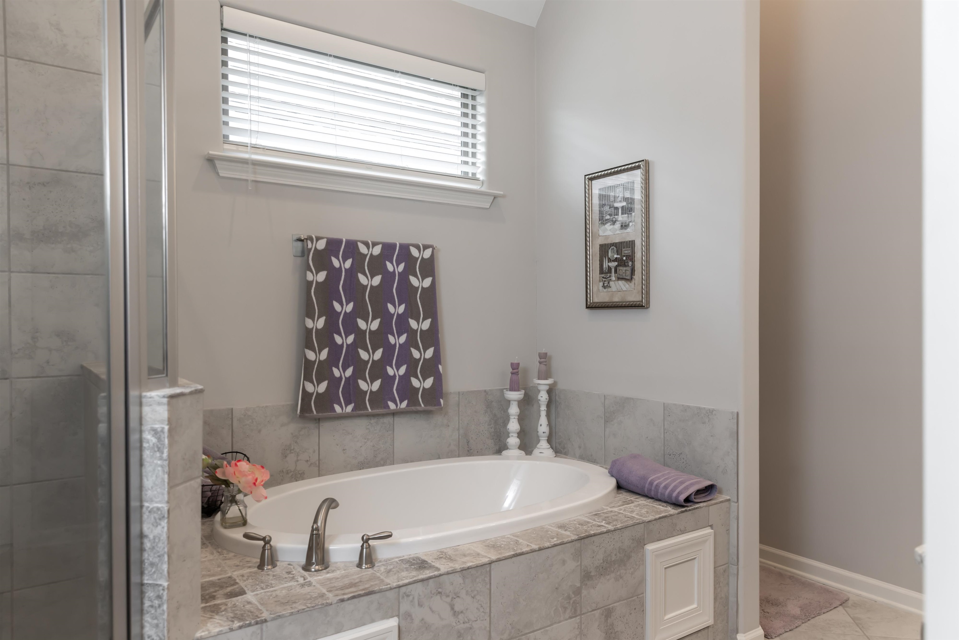 65 Briar Hollow Ln Property Photo 20