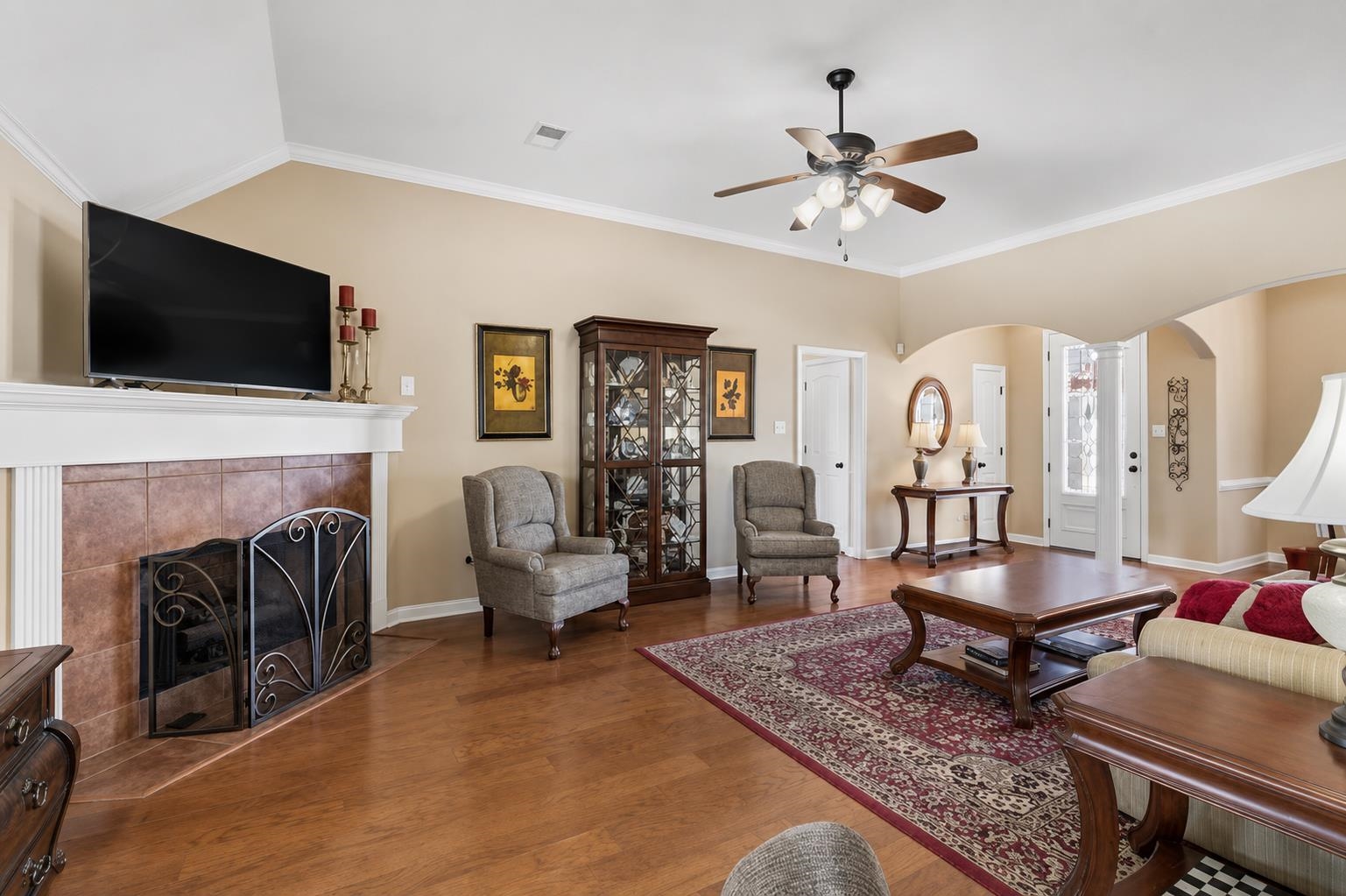 495 Hedge Rose Blvd Property Photo 4