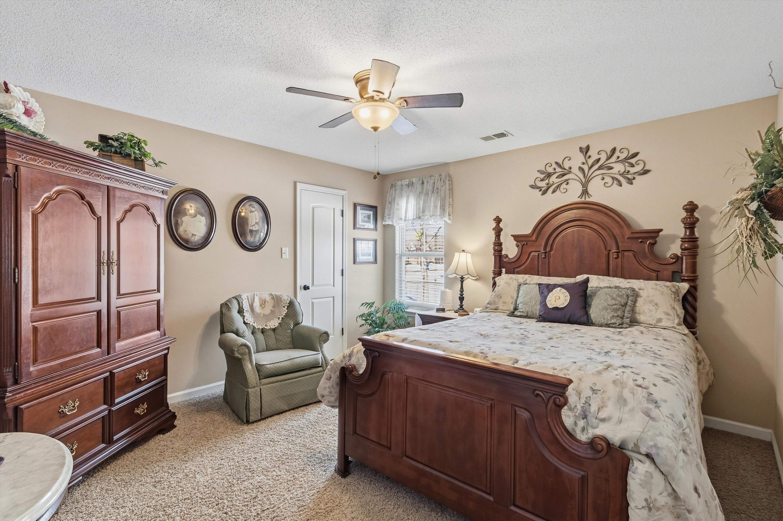 495 Hedge Rose Blvd Property Photo 15
