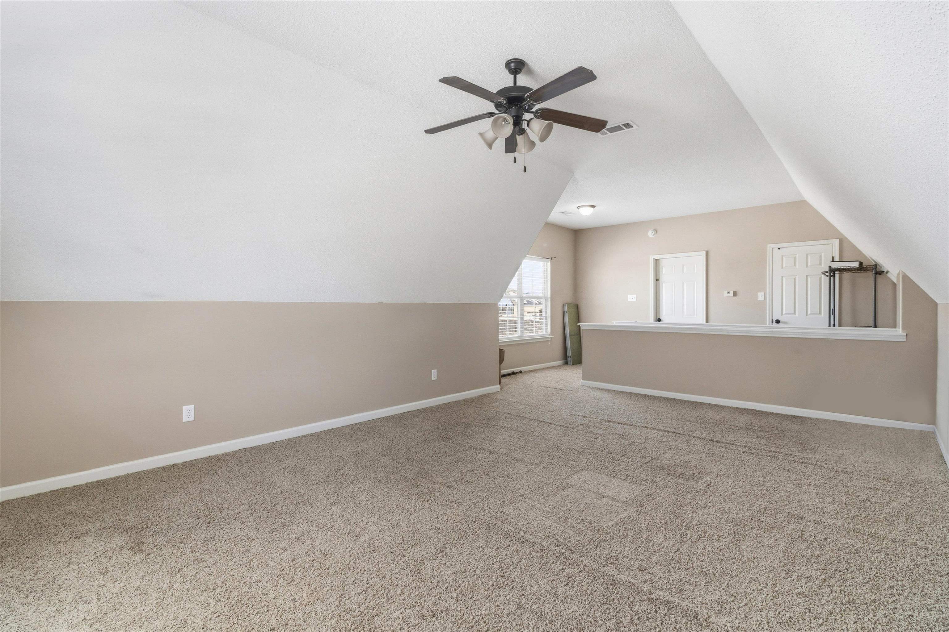 495 Hedge Rose Blvd Property Photo 17
