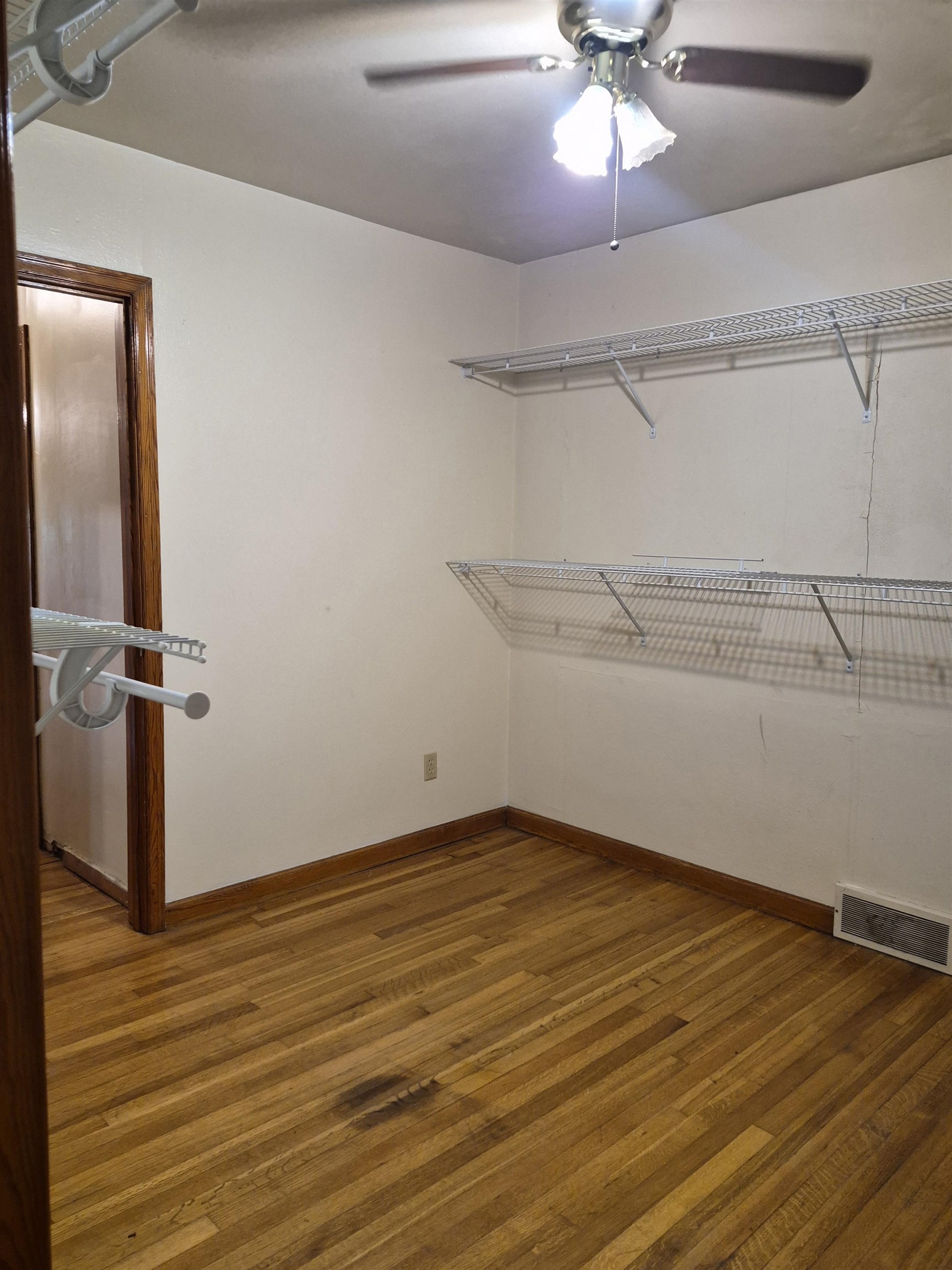 4260 Broadway Rd Property Photo 15
