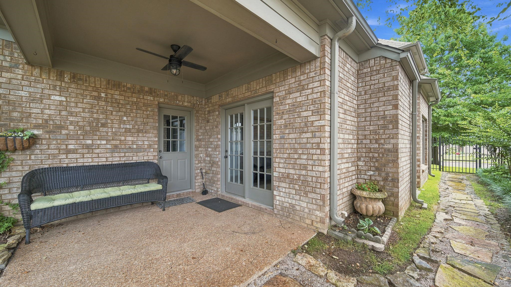 5309 Spruce View Ln Property Photo 39