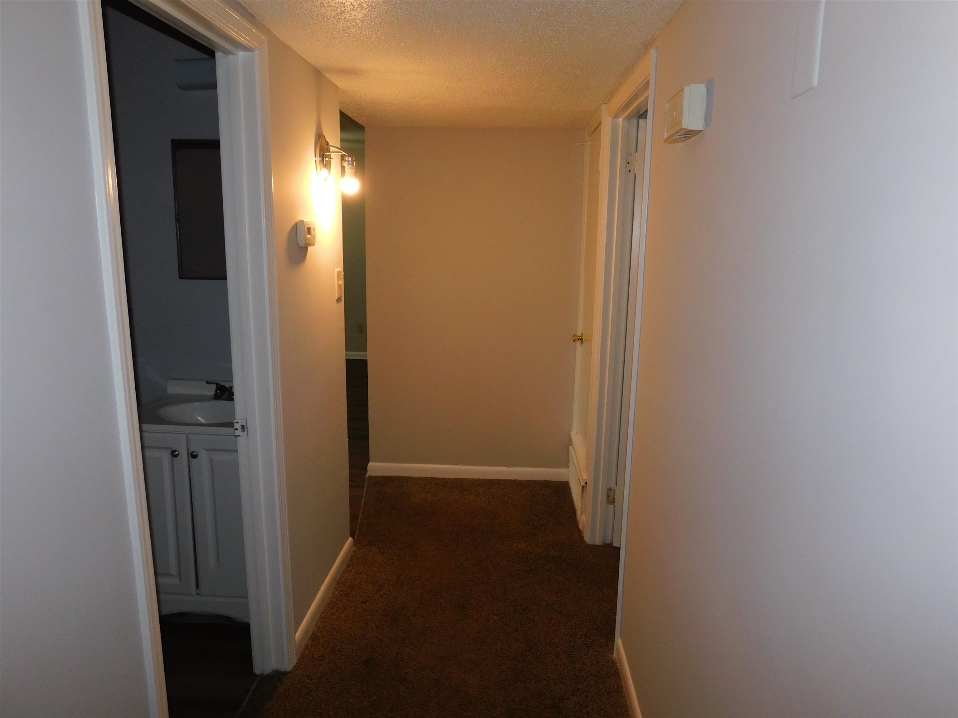 5293 Cedar Bluff Dr Property Photo 5