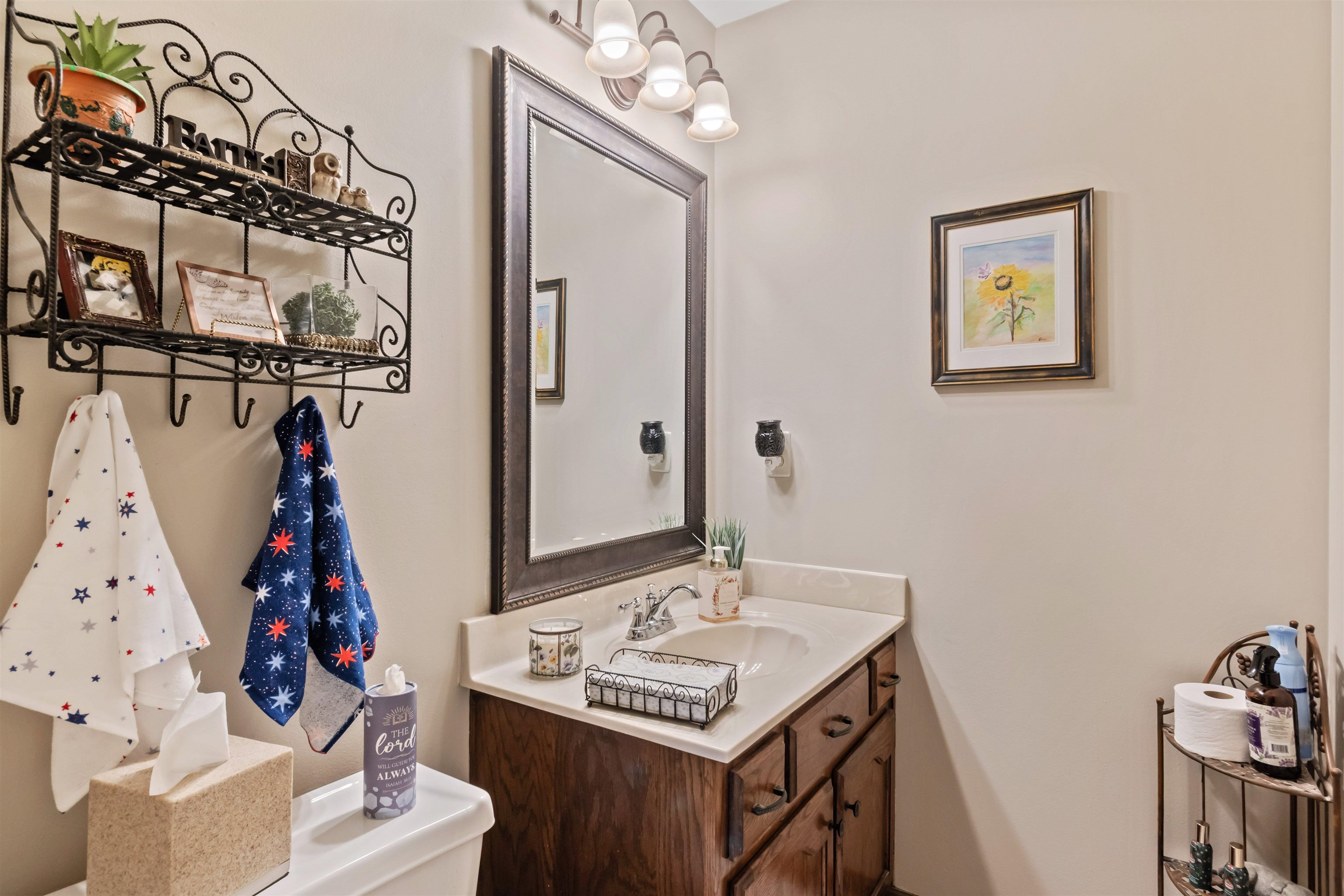3845 Oak Forest Dr Property Photo 9