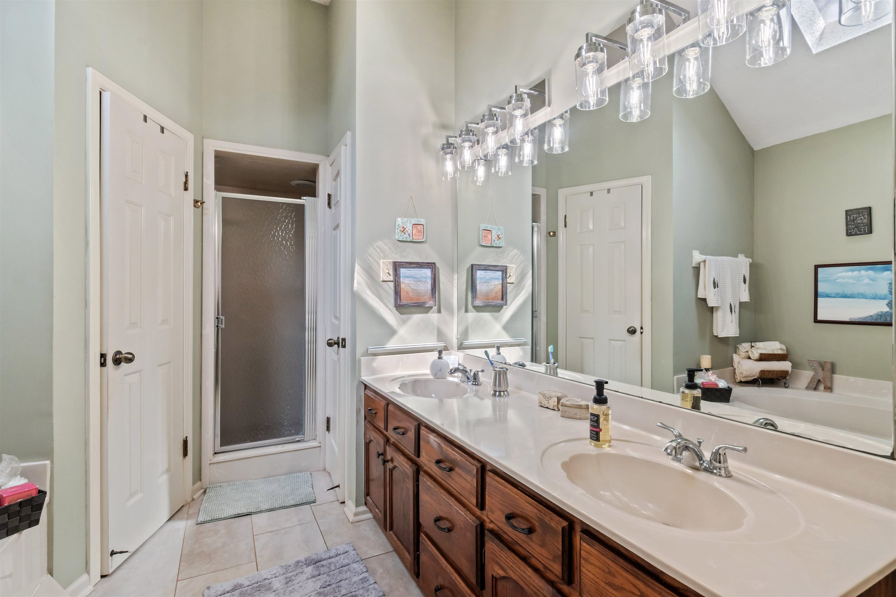 3845 Oak Forest Dr Property Photo 20