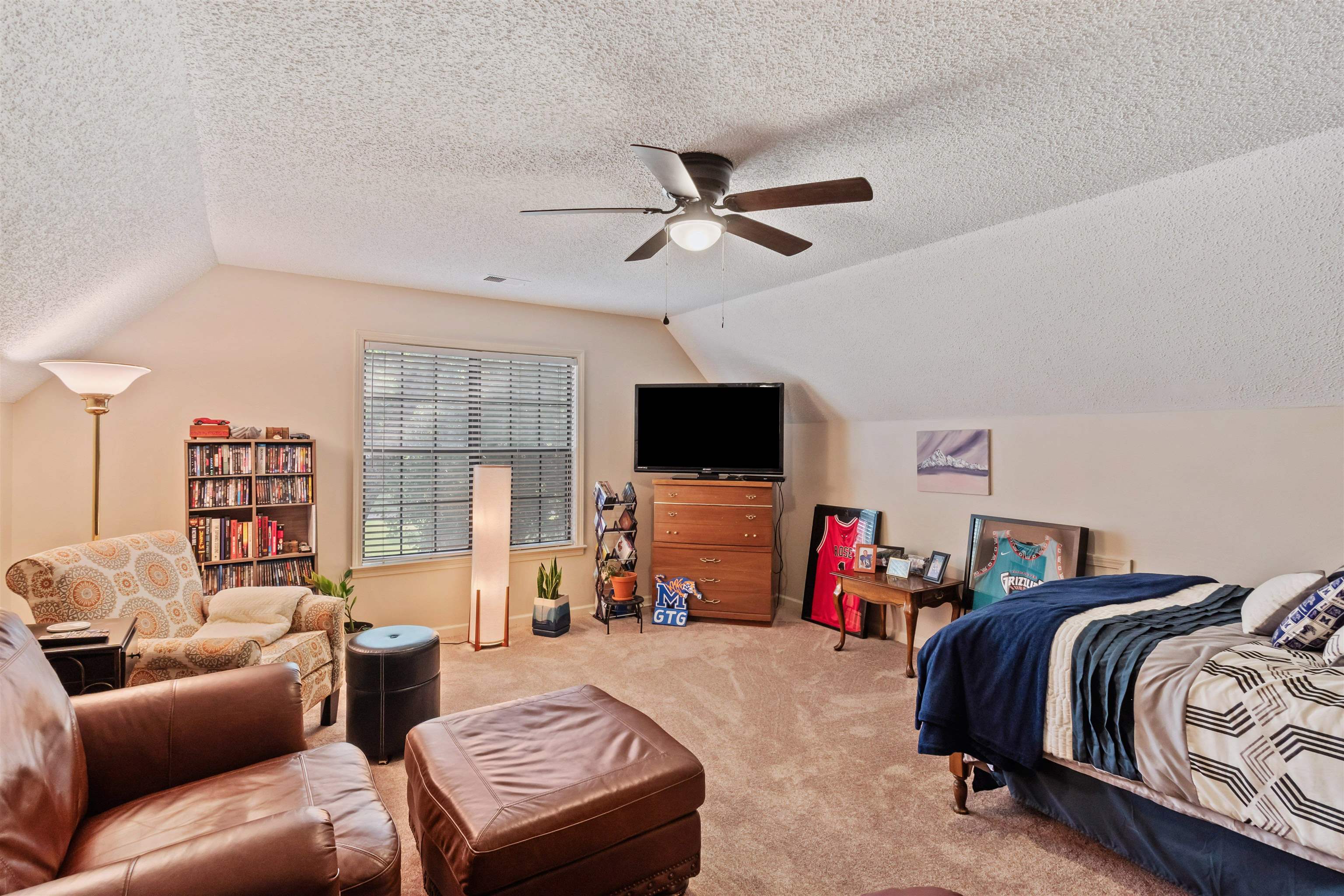 3845 Oak Forest Dr Property Photo 25