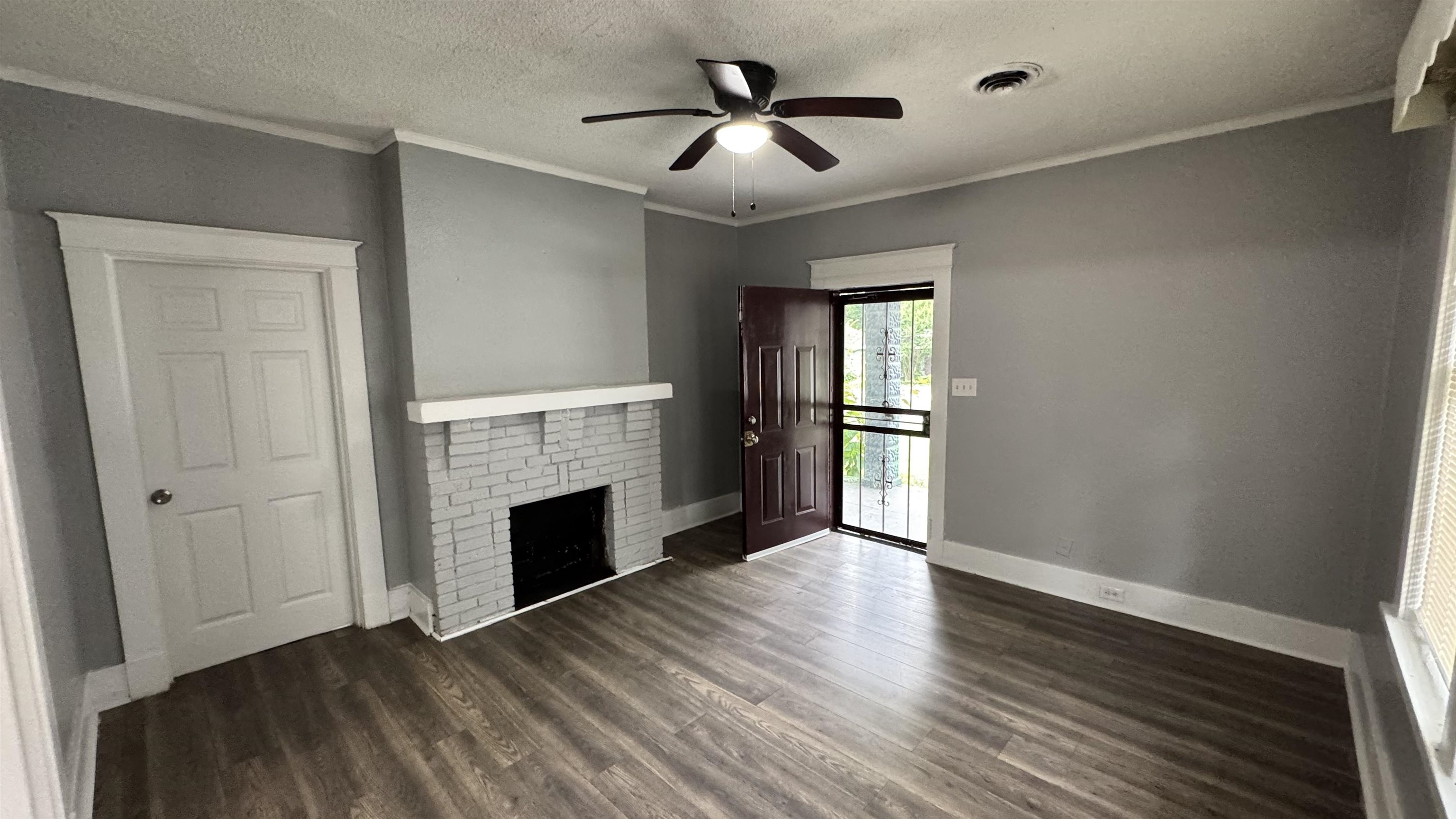 3209 Choctaw Ave Property Photo 2
