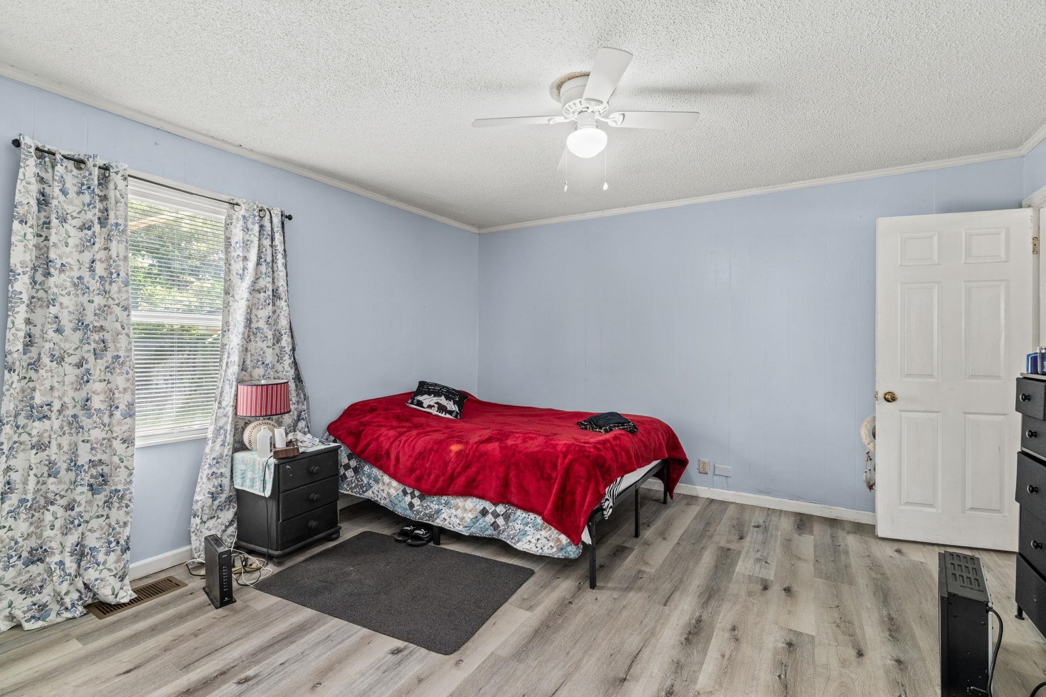 1220 Cruise St Property Photo 11