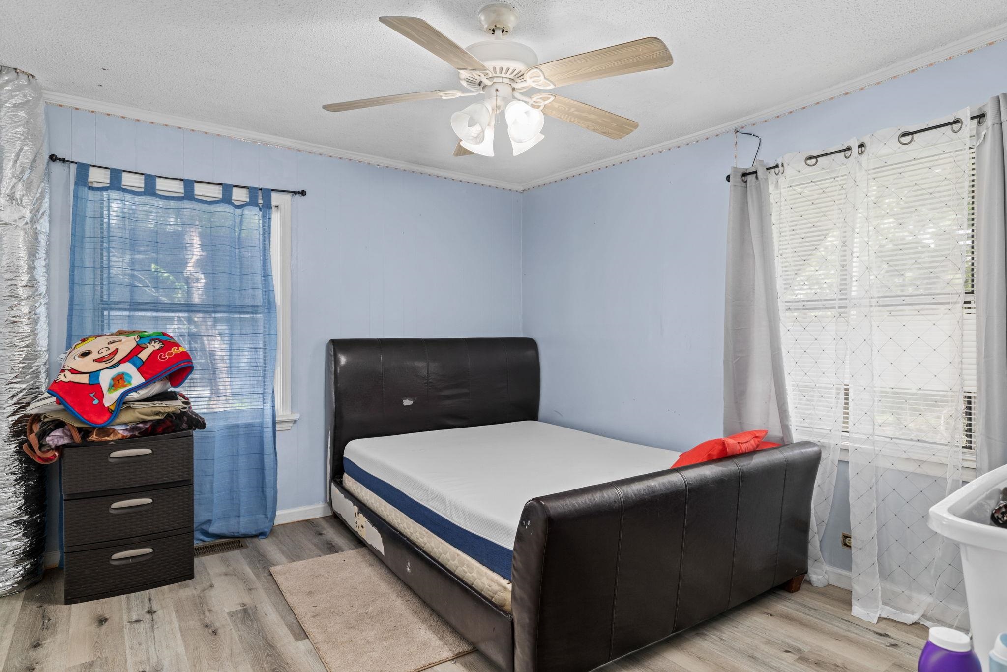 1220 Cruise St Property Photo 13