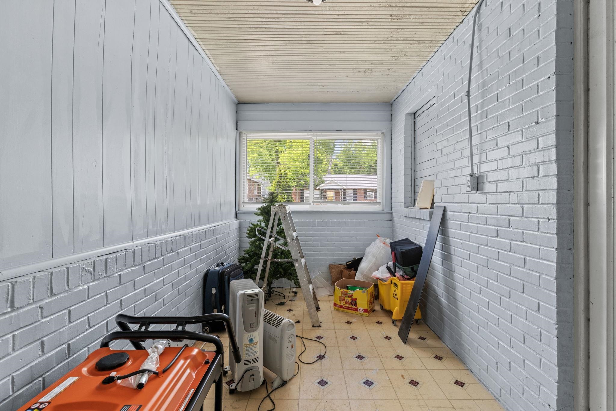1220 Cruise St Property Photo 16