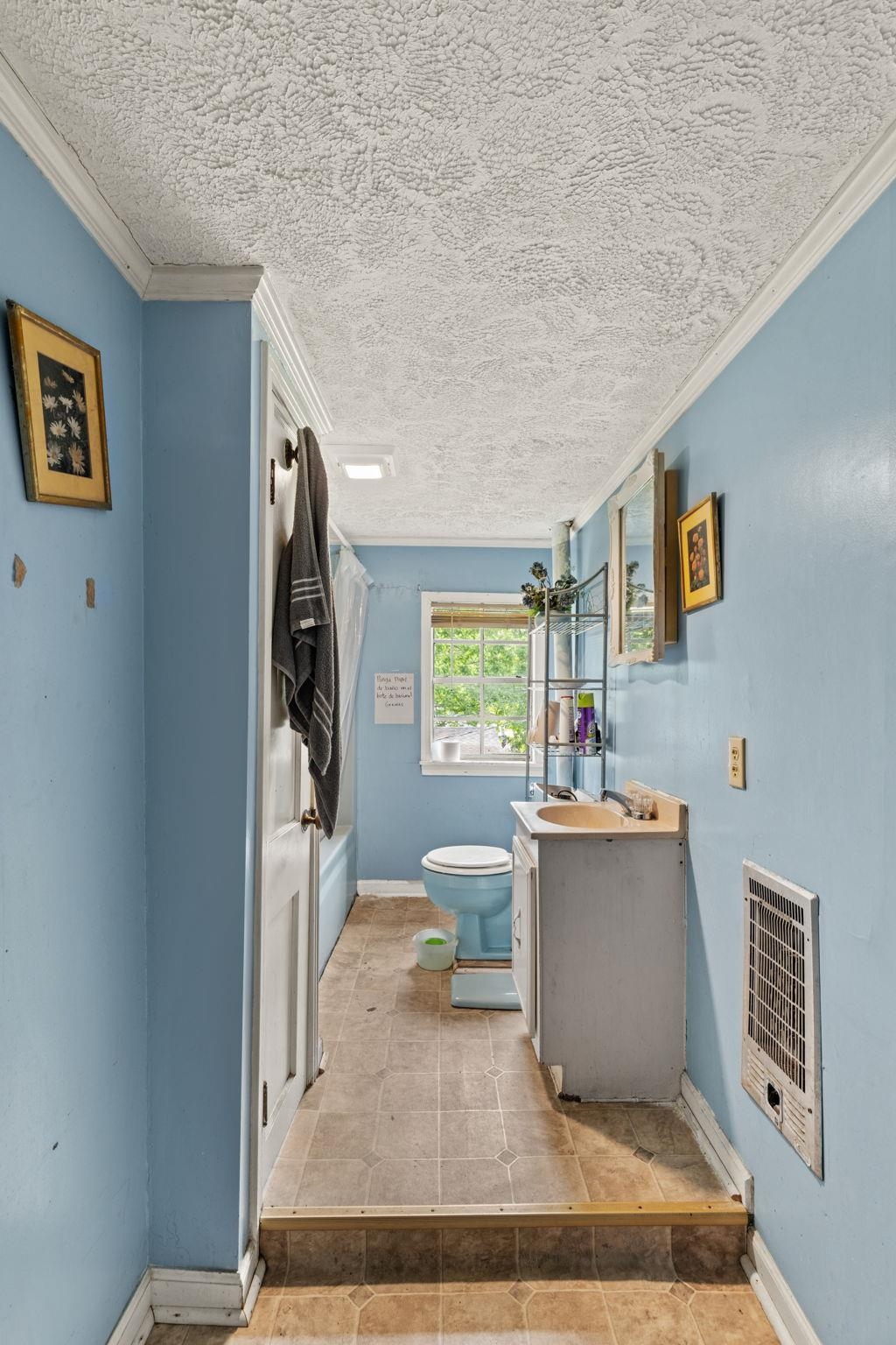 1220 Cruise St Property Photo 23