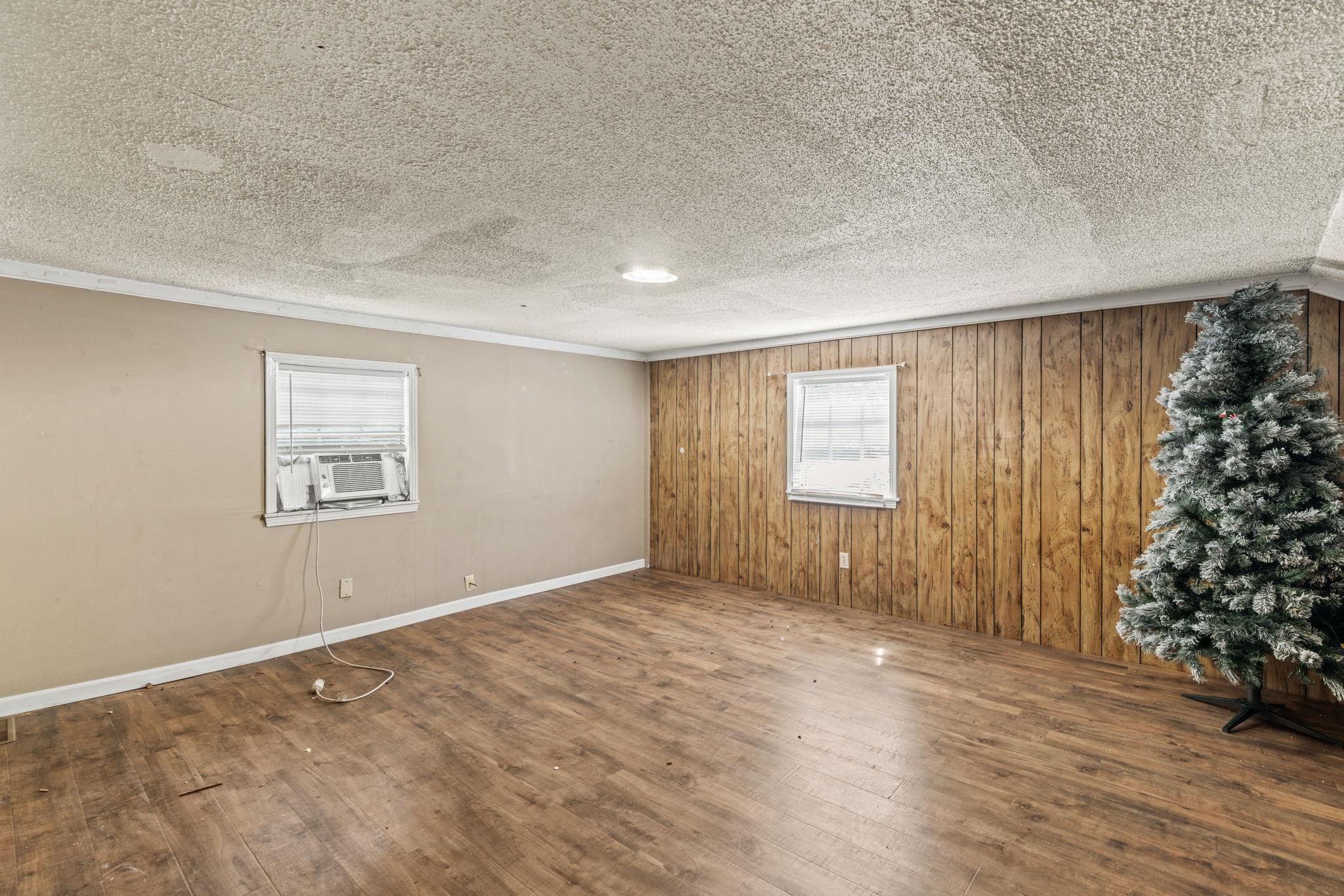 1220 Cruise St Property Photo 24