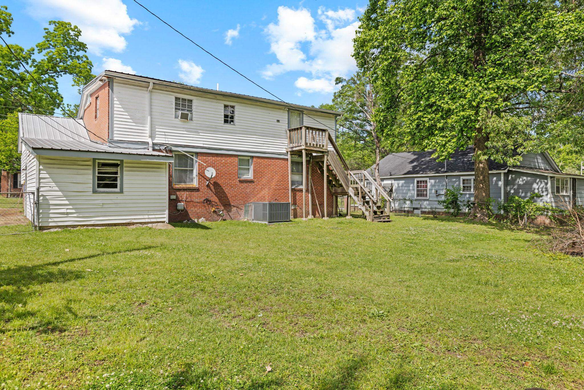 1220 Cruise St Property Photo 27