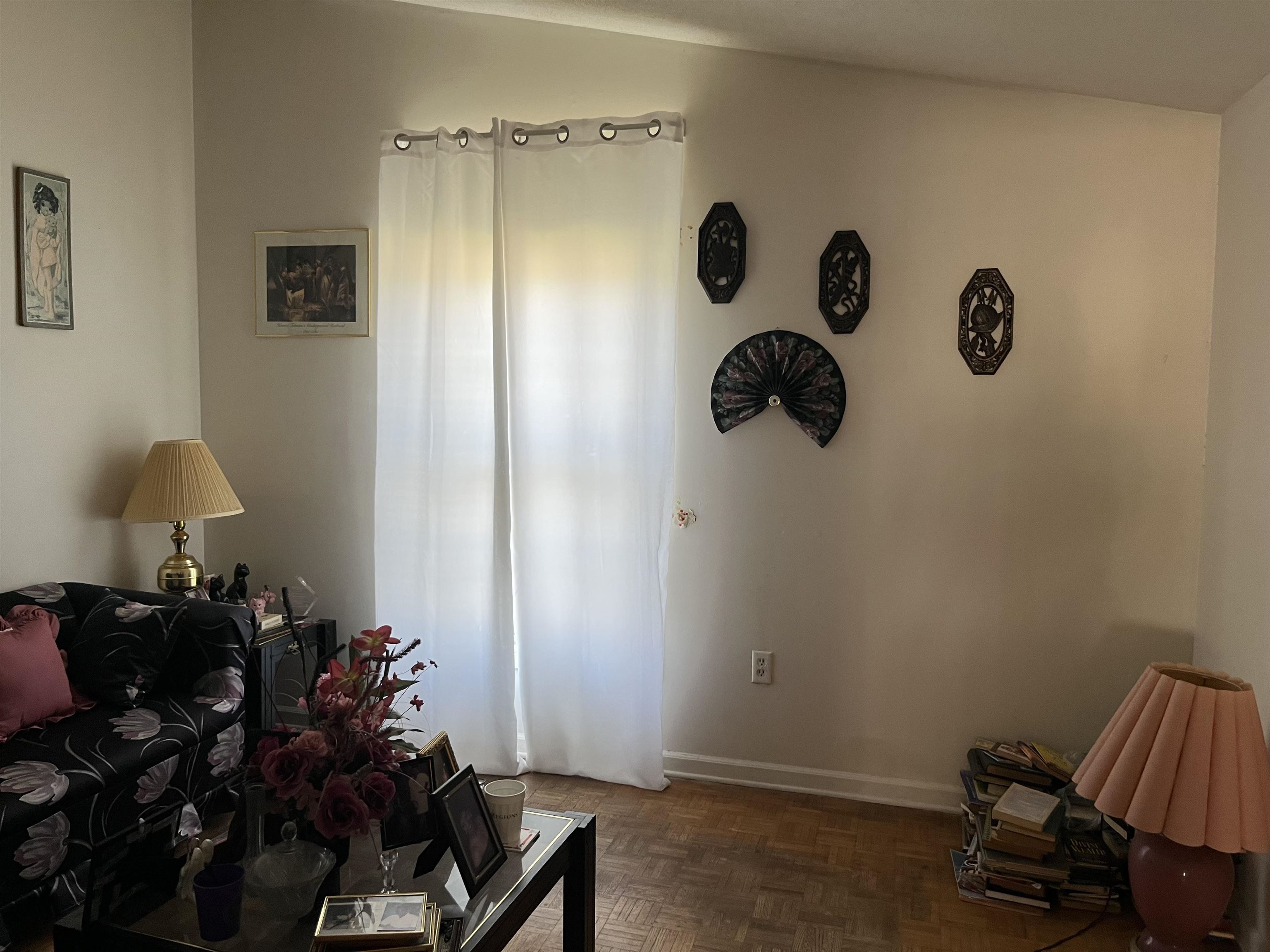 498 Tuton Cv Property Photo 3