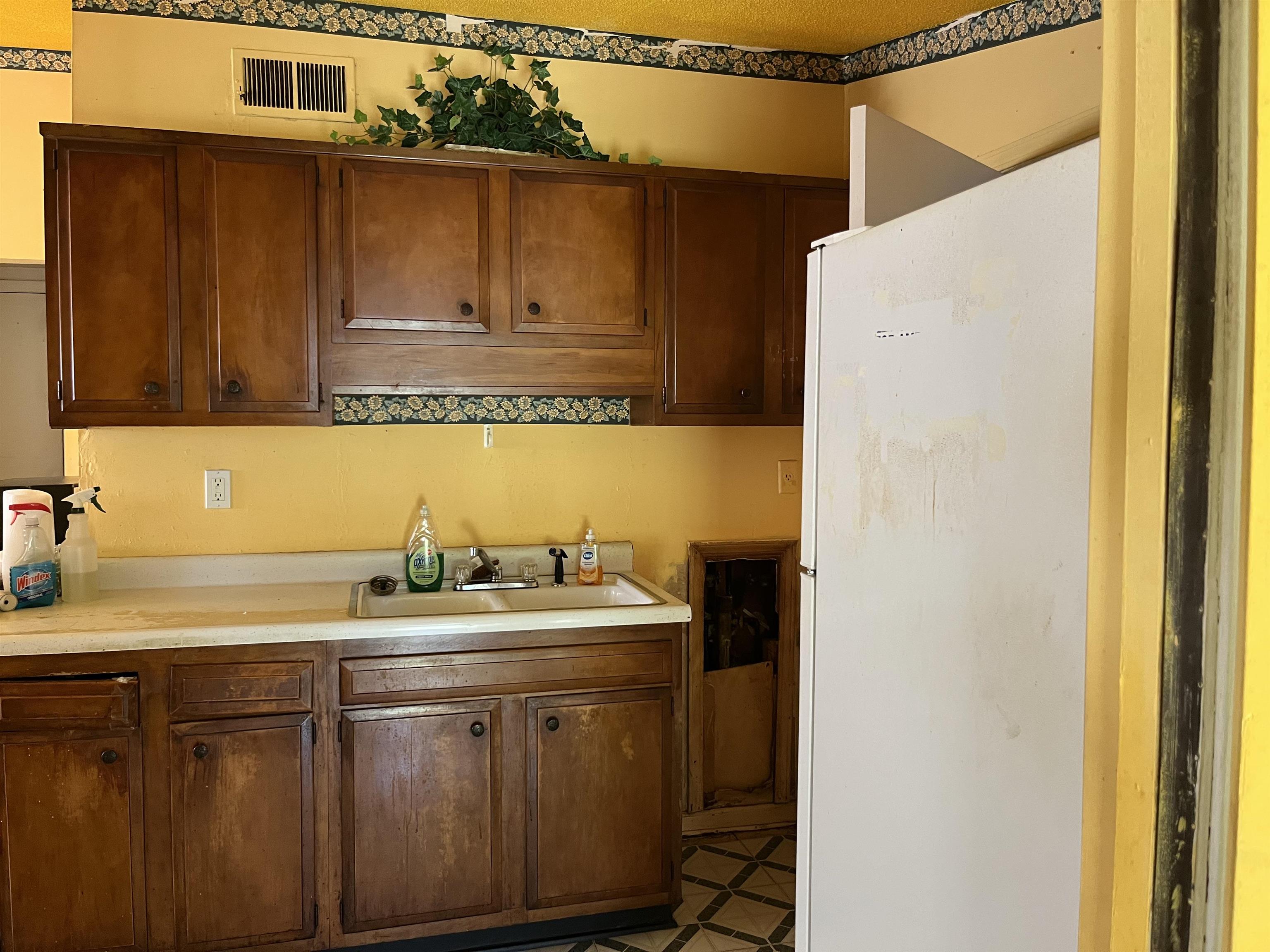 498 Tuton Cv Property Photo 7
