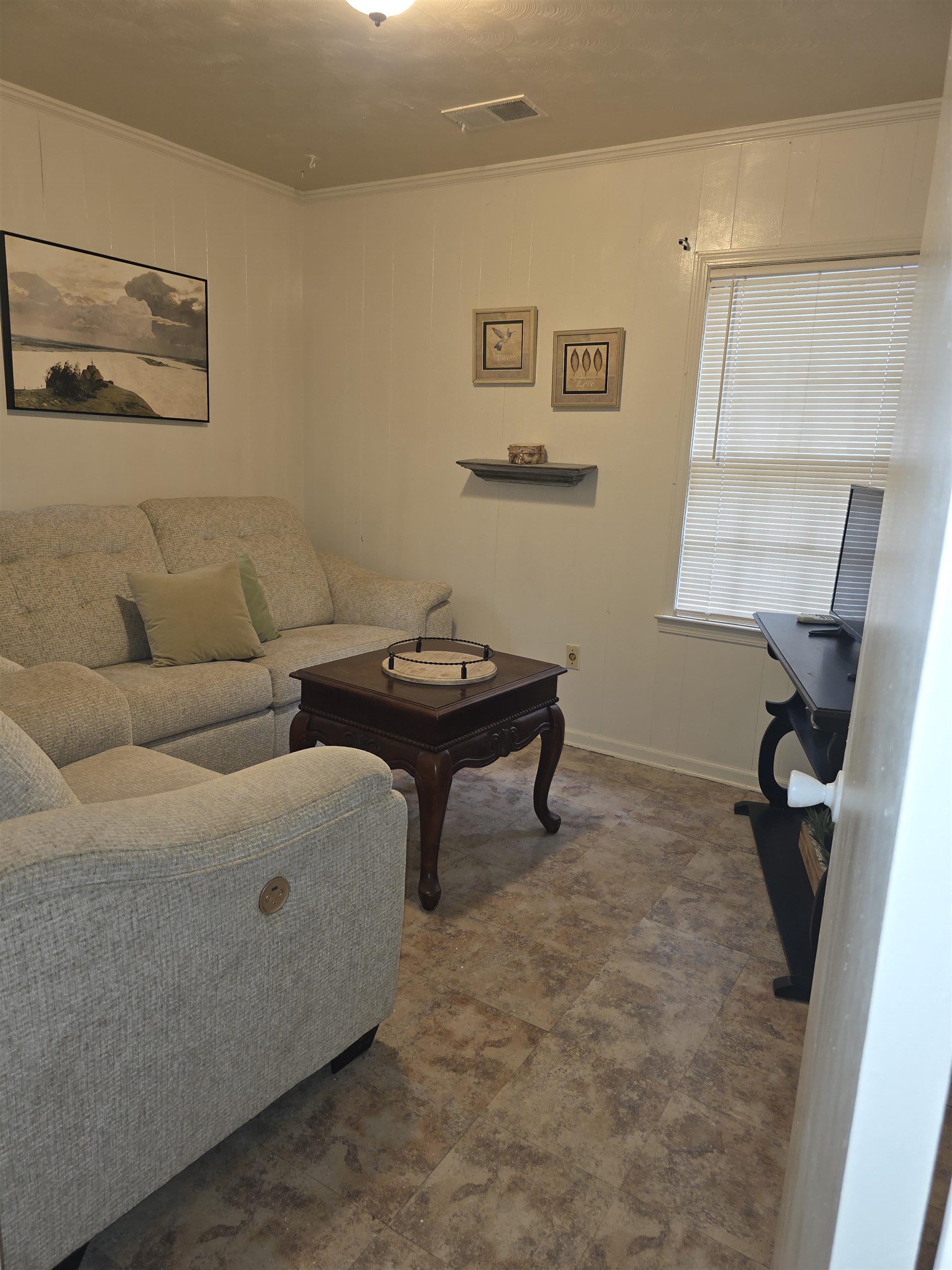 3129 Northgate St Property Photo 7