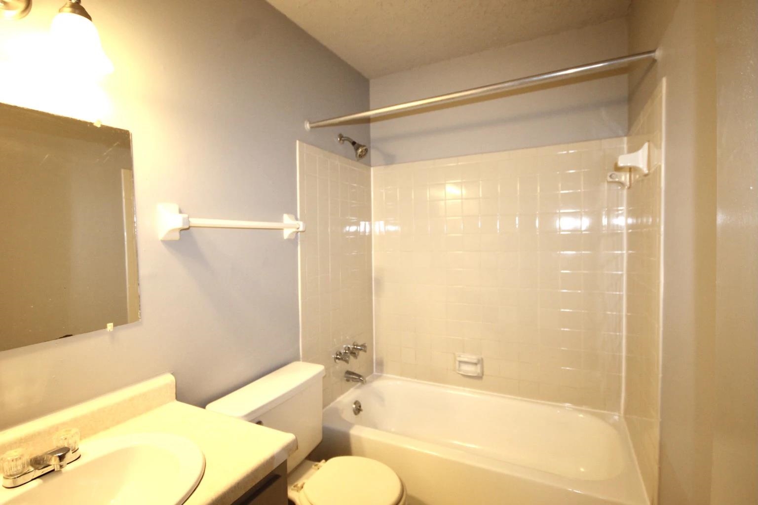 3878 Windermere Rd Property Photo 11